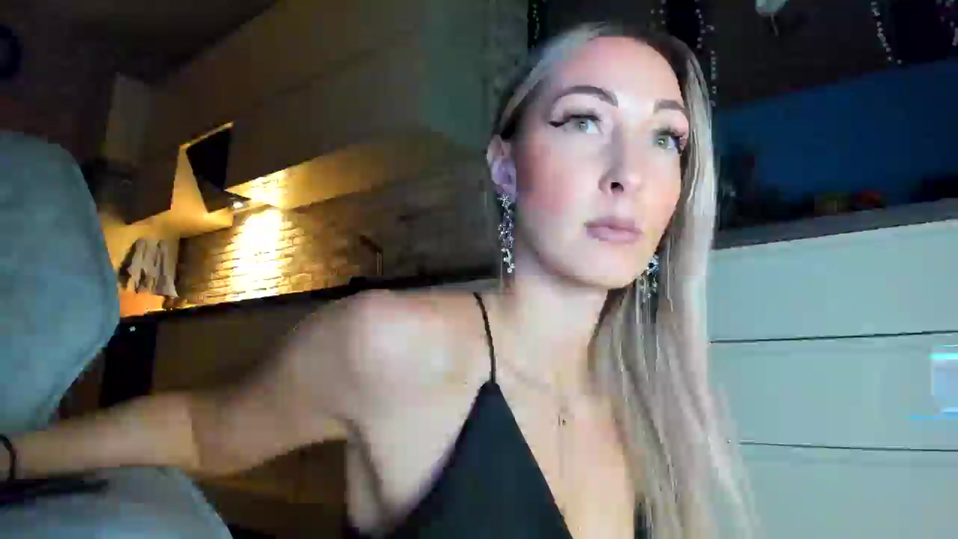 Gallery image thumbnail from Blake_Star's myfreecams stream on, 03/02/2026, 20:17 image 3 of 20