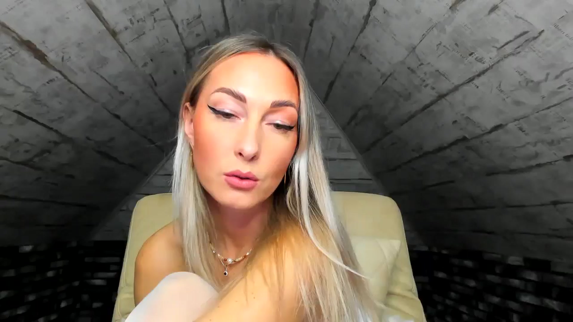 Gallery image thumbnail from Blake_Star's myfreecams stream on, 03/09/2026, 21:37 image 12 of 20