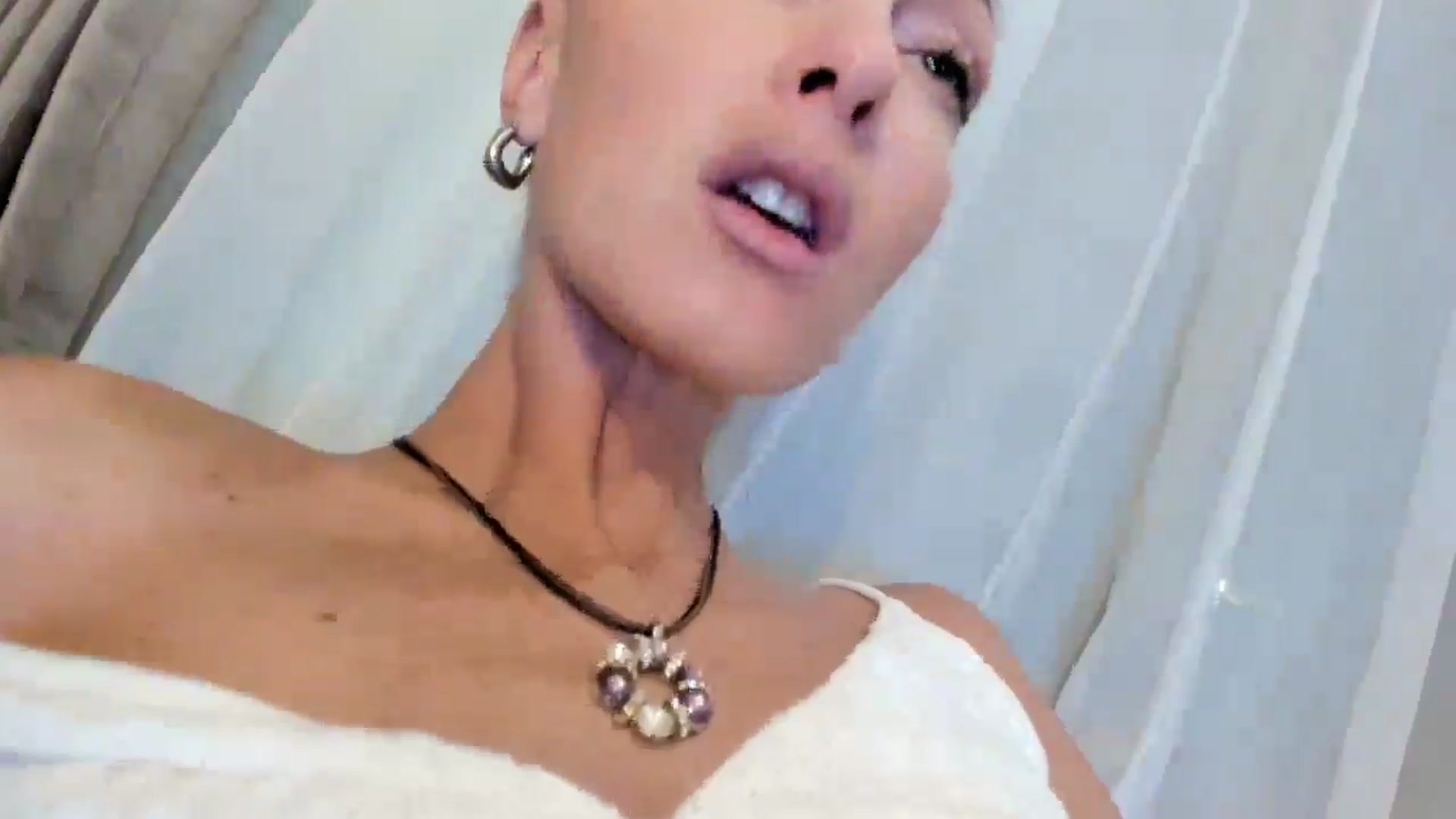Gallery image thumbnail from Blake_Star's myfreecams stream on, 03/29/2026, 14:27 image 13 of 20
