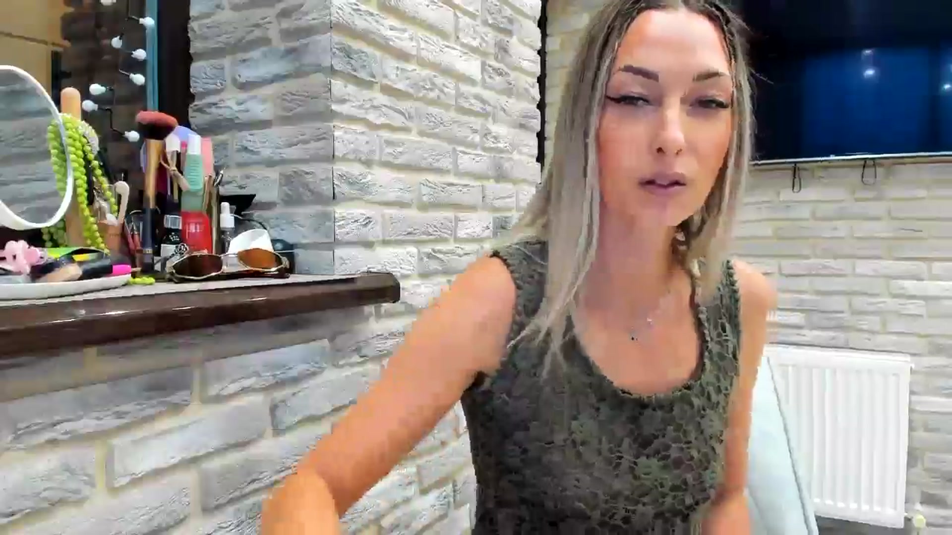 Gallery image thumbnail from Blake_Star's myfreecams stream on, 04/25/2026, 18:08 image 7 of 20