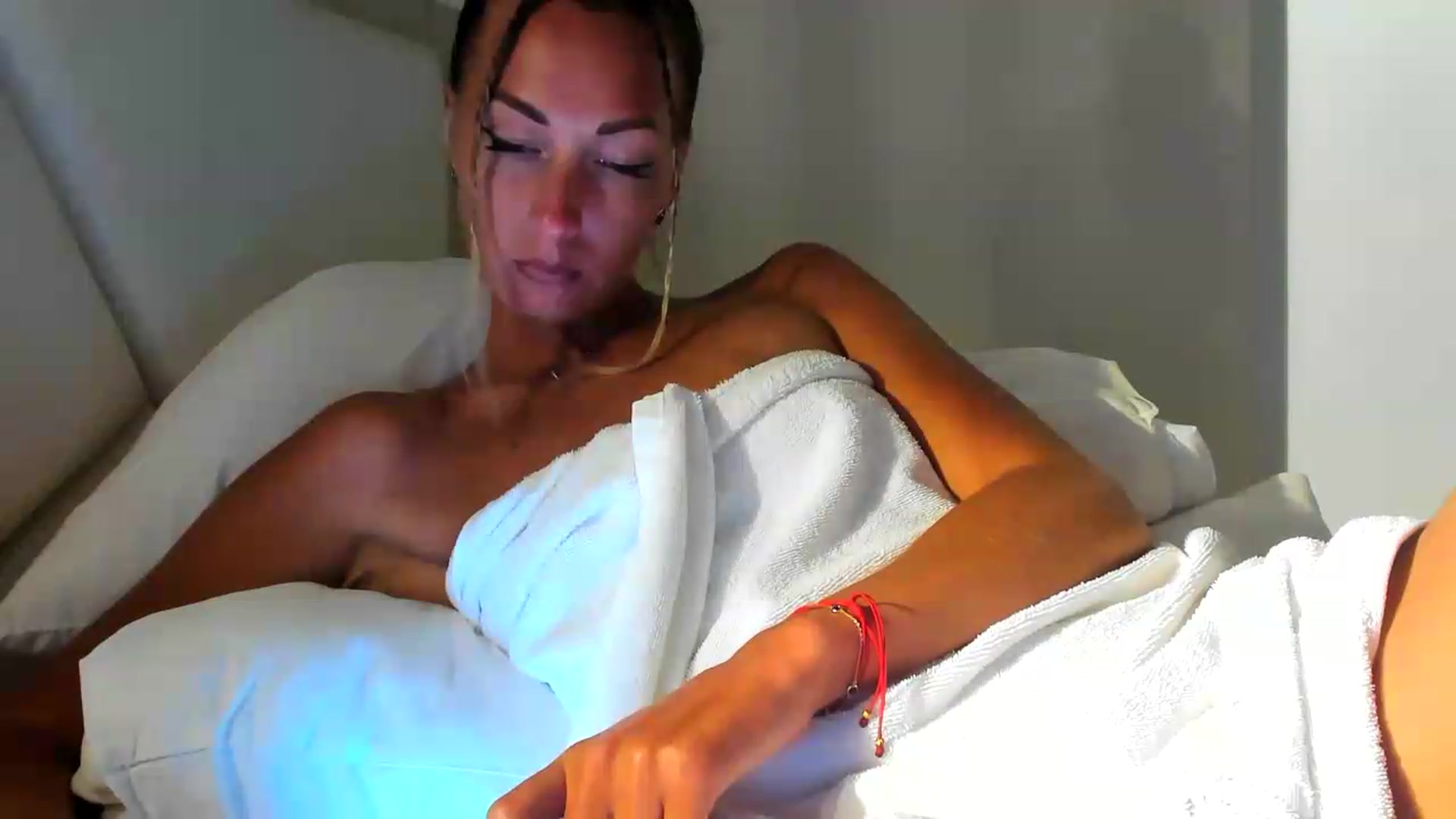 Gallery image thumbnail from Blake_Star's myfreecams stream on, 06/08/2026, 10:30 image 8 of 20