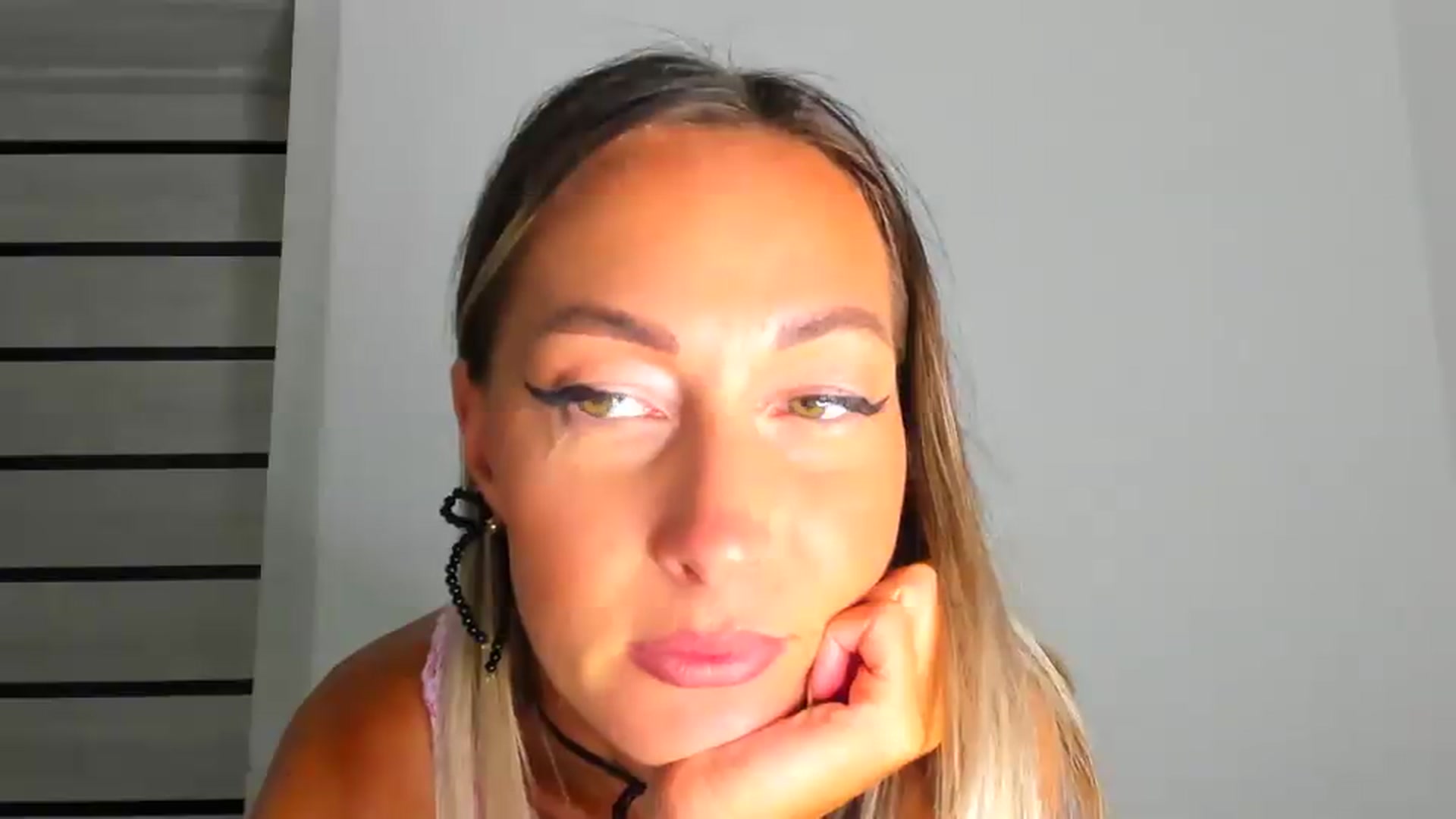 Gallery image thumbnail from Blake_Star's myfreecams stream on, 06/19/2026, 20:53 image 19 of 20