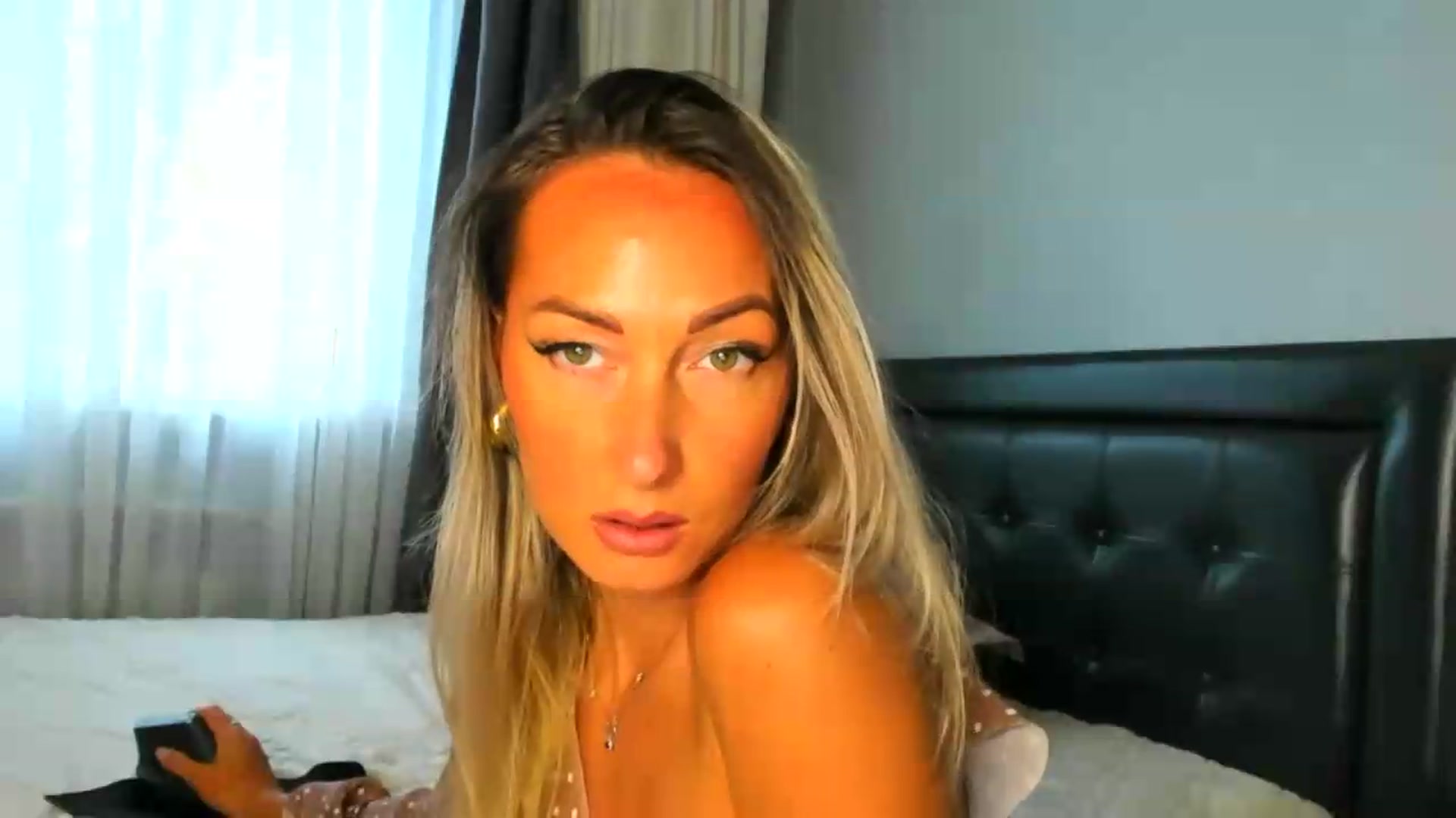 Gallery image thumbnail from Blake_Star's myfreecams stream on, 06/25/2026, 14:37 image 10 of 20
