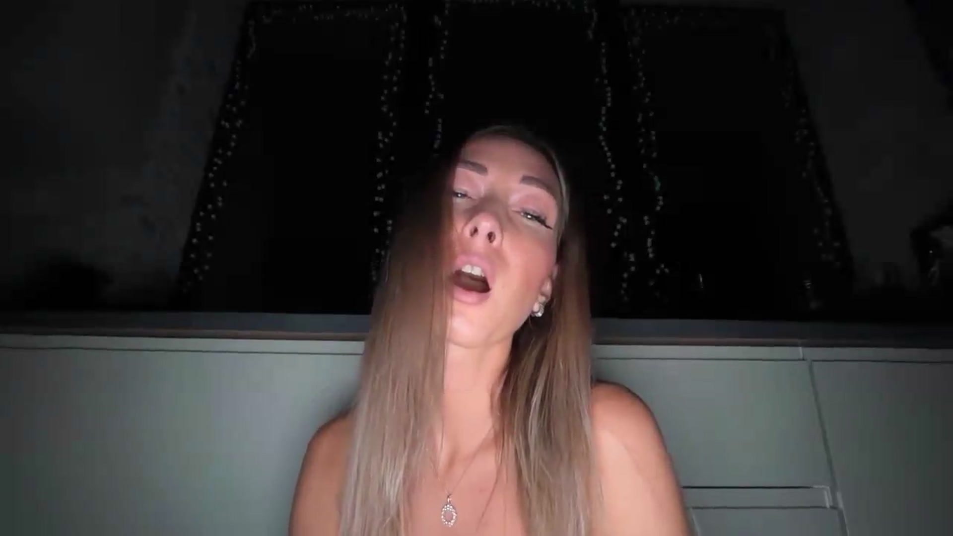 Gallery image thumbnail from Blake_Star's myfreecams stream on, 08/18/2026, 19:44 image 3 of 20