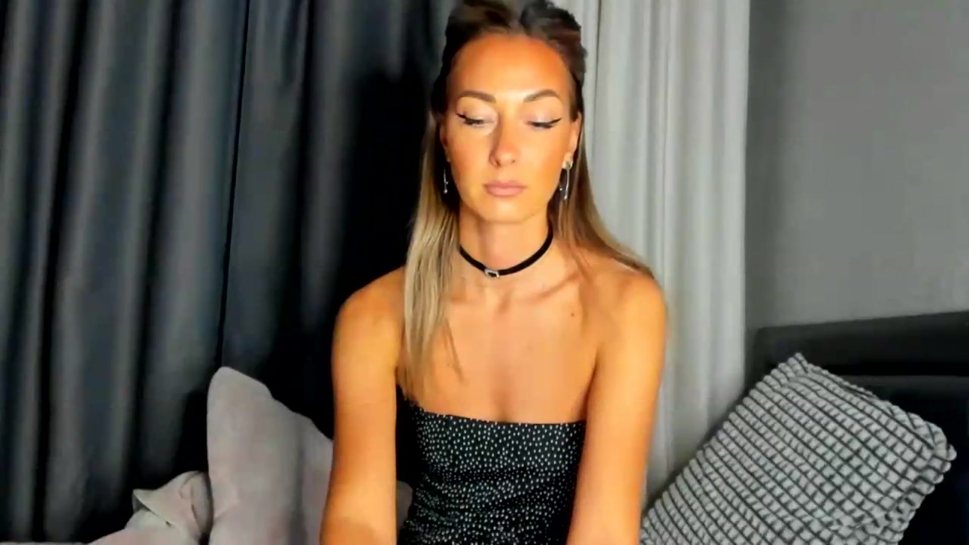 Gallery image thumbnail from Blake_Star's myfreecams stream on, 08/21/2026, 24:06 image 10 of 20