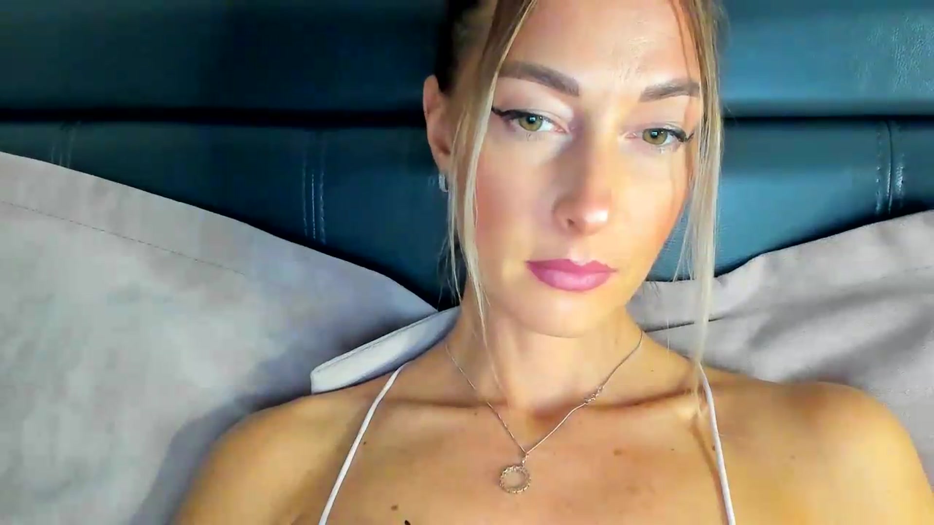 Gallery image thumbnail from Blake_Star's myfreecams stream on, 08/23/2026, 22:44 image 4 of 20