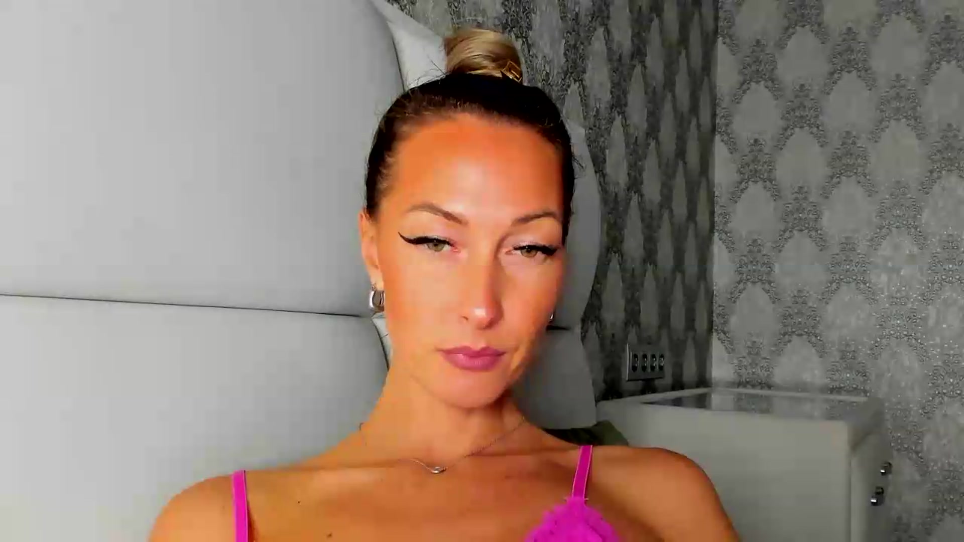 Gallery image thumbnail from Blake_Star's myfreecams stream on, 09/05/2026, 19:55 image 11 of 20