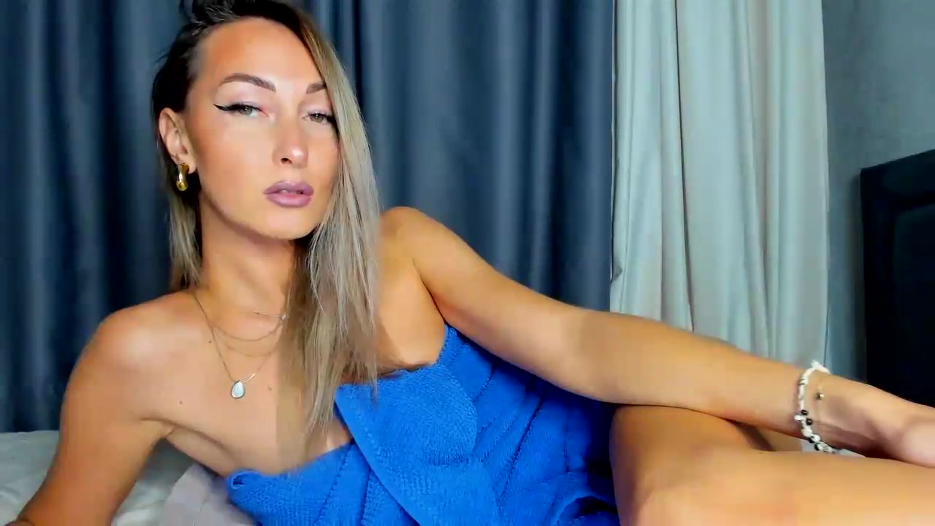 Gallery image thumbnail from Blake_Star's myfreecams stream on, 09/08/2026, 20:16 image 8 of 20