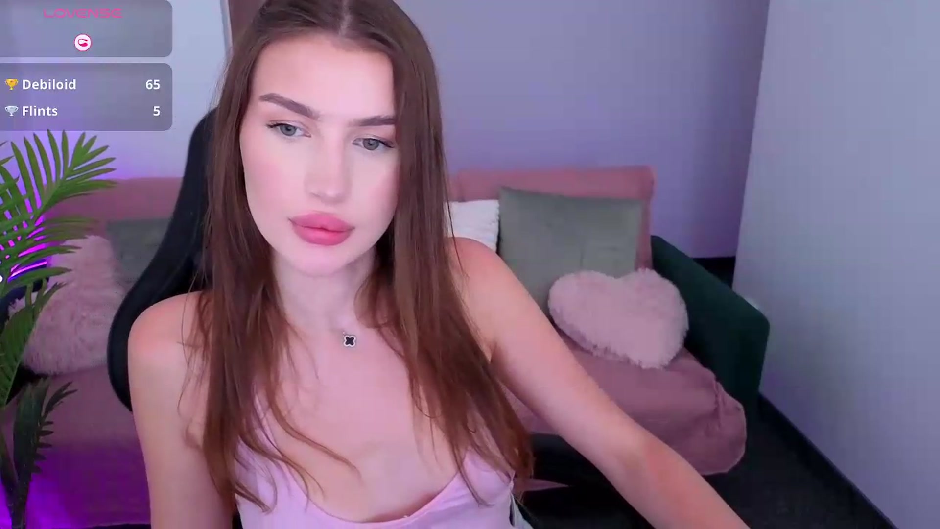 Gallery image thumbnail from Blare's myfreecams stream on, 08/17/2026, 15:31 image 16 of 20