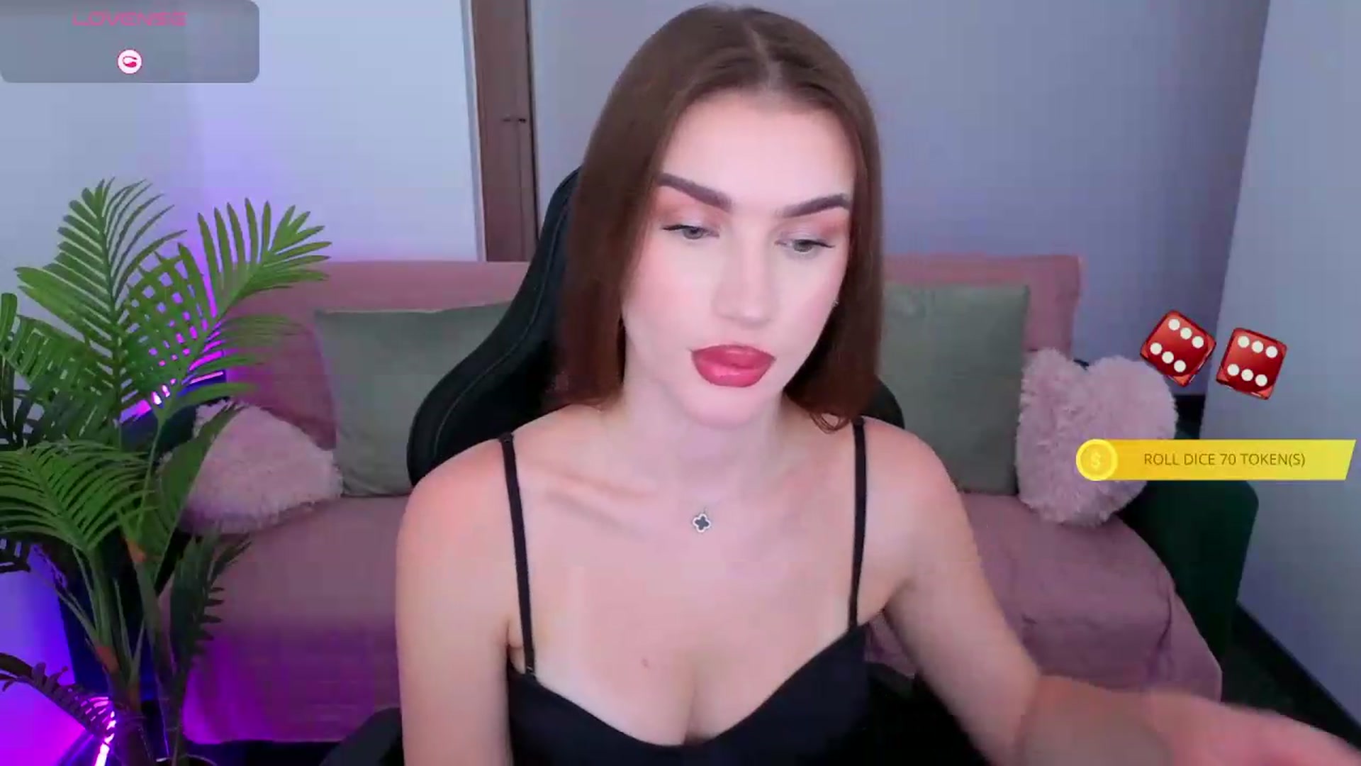 Gallery image thumbnail from Blare's myfreecams stream on, 08/22/2026, 12:39 image 5 of 20