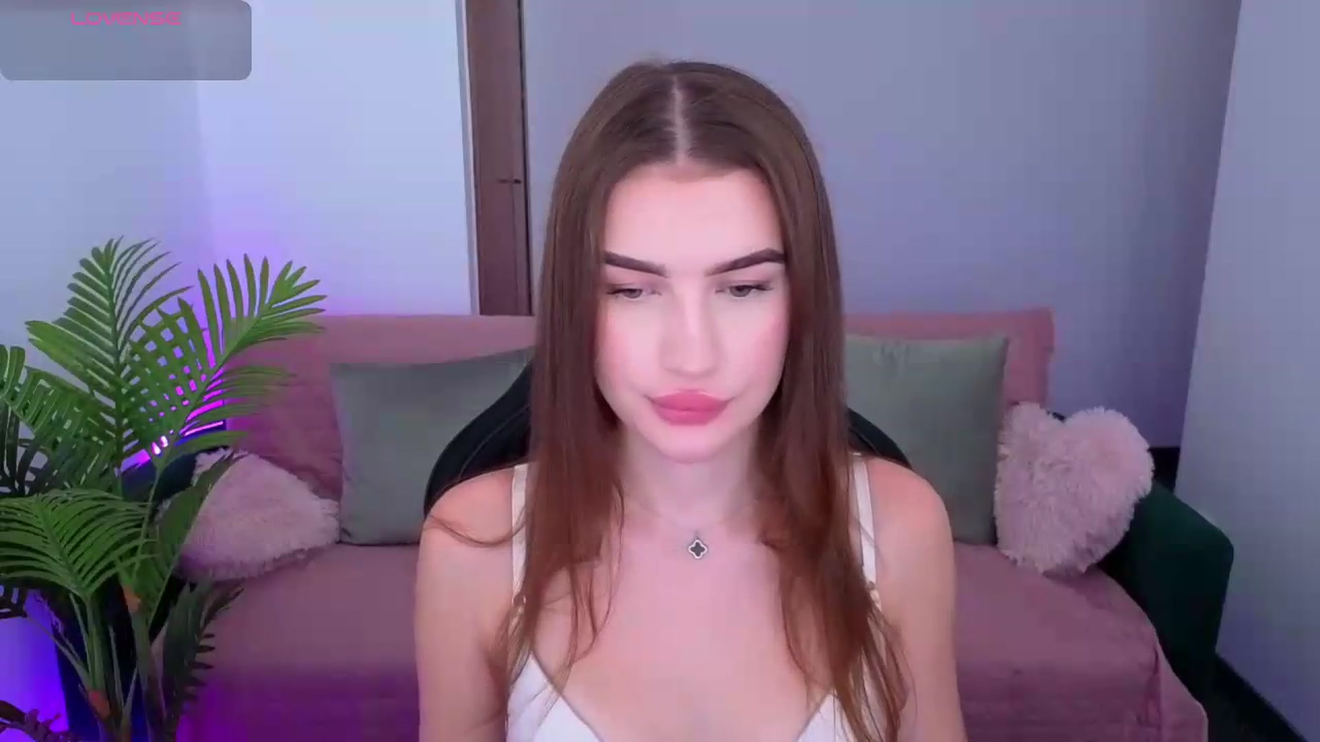 Gallery image thumbnail from Blare's myfreecams stream on, 08/25/2026, 13:28 image 7 of 20