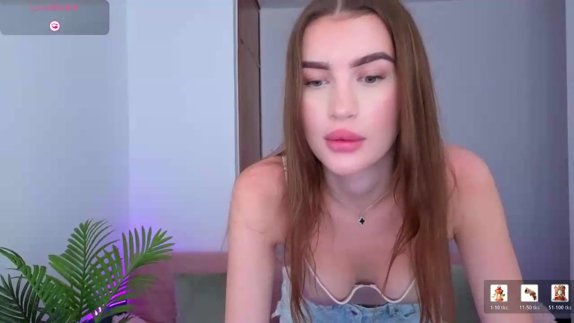 Gallery image thumbnail from Blare's myfreecams stream on, 08/25/2026, 14:37 image 3 of 20