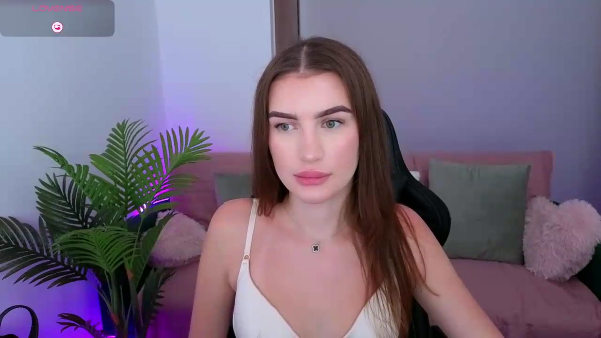 Gallery image thumbnail from Blare's myfreecams stream on, 08/25/2026, 18:36 image 20 of 20