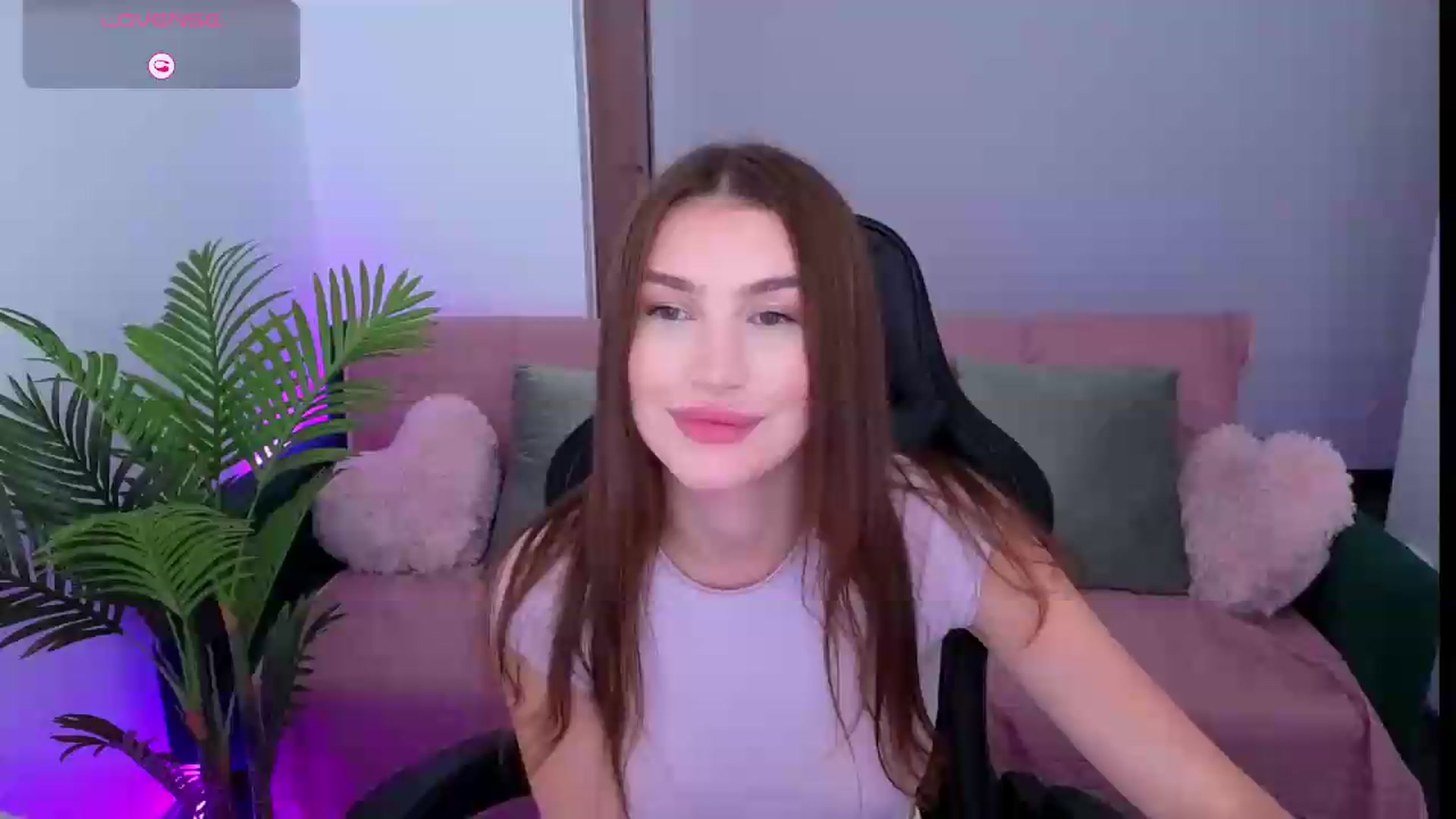 Gallery image thumbnail from Blare's myfreecams stream on, 08/29/2026, 12:46 image 1 of 20