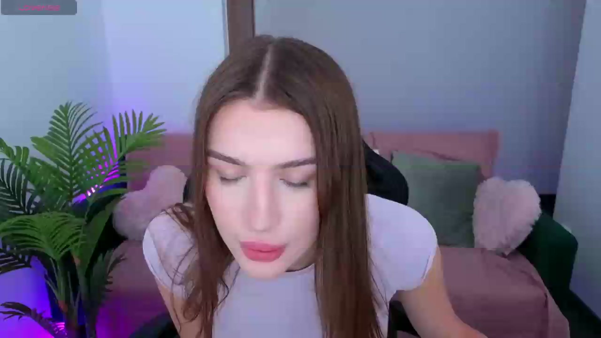 Gallery image thumbnail from Blare's myfreecams stream on, 08/30/2026, 14:24 image 1 of 20