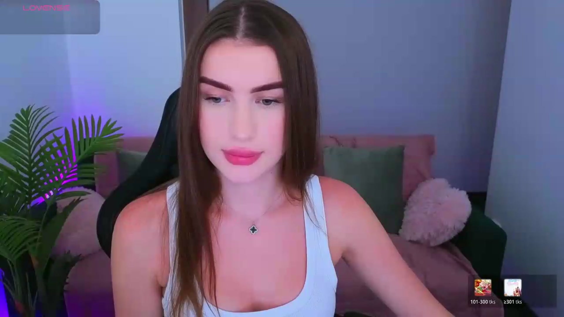 Gallery image thumbnail from Blare's myfreecams stream on, 09/03/2026, 17:16 image 5 of 20