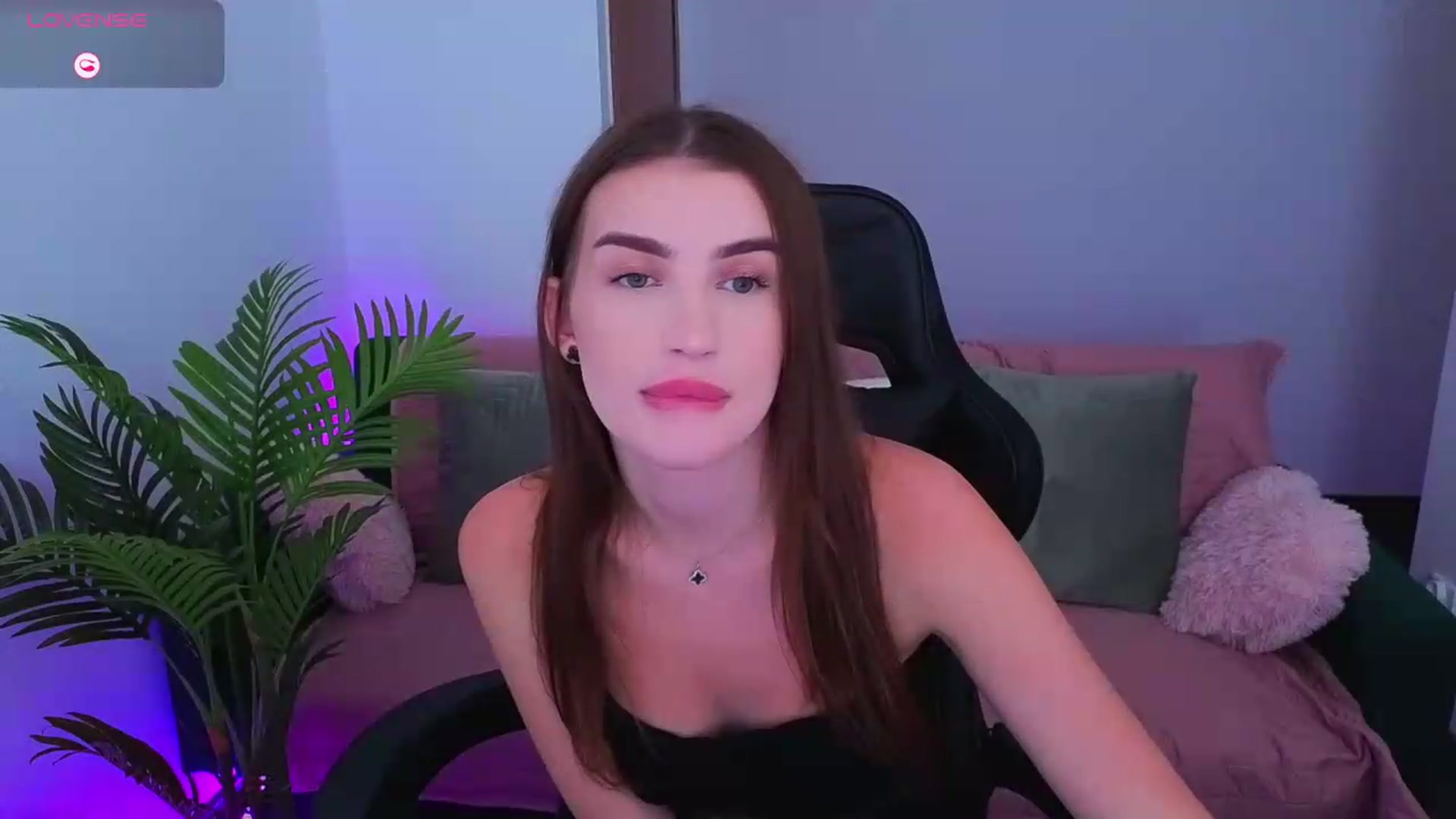 Gallery image thumbnail from Blare's myfreecams stream on, 09/04/2026, 17:24 image 6 of 20