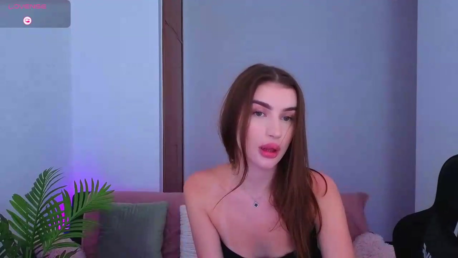 Gallery image thumbnail from Blare's myfreecams stream on, 09/04/2026, 17:57 image 4 of 20
