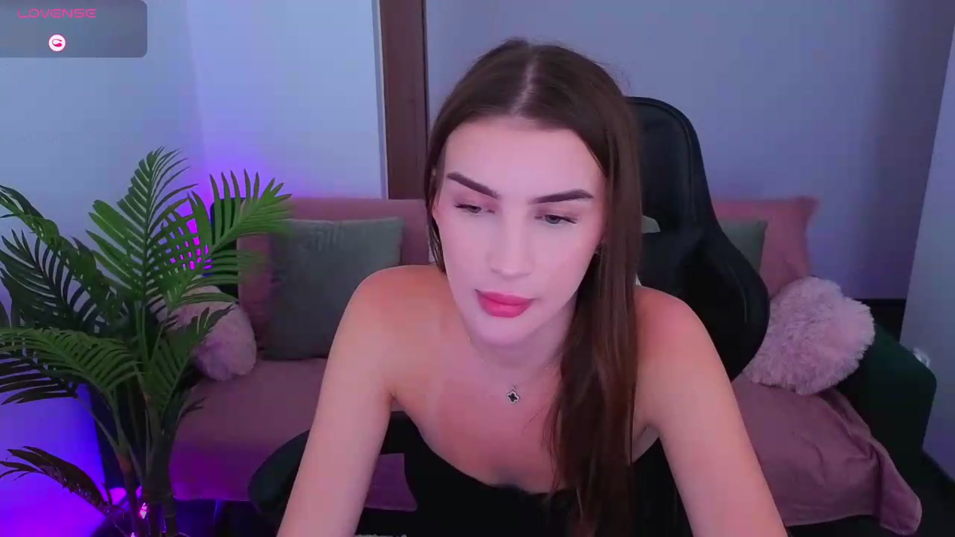 Gallery image thumbnail from Blare's myfreecams stream on, 09/04/2026, 19:53 image 11 of 20