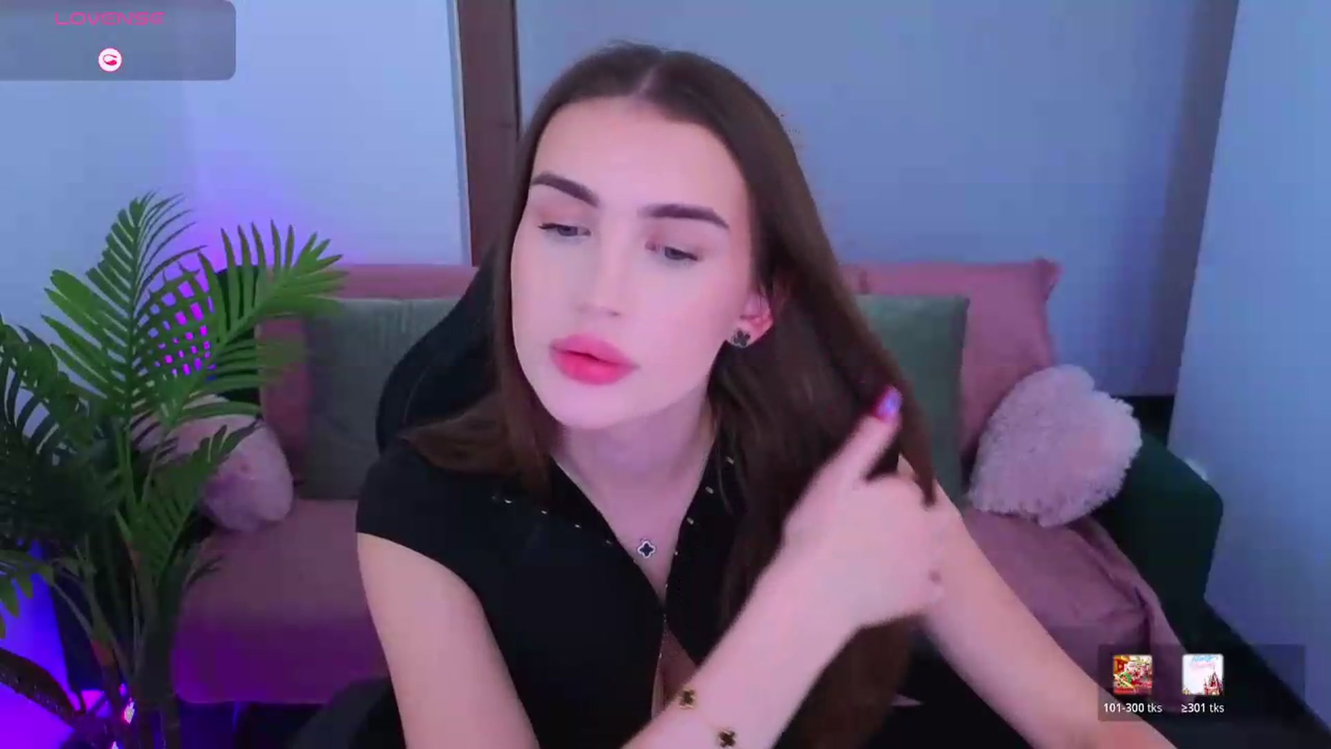 Gallery image thumbnail from Blare's myfreecams stream on, 09/05/2026, 14:13 image 17 of 20