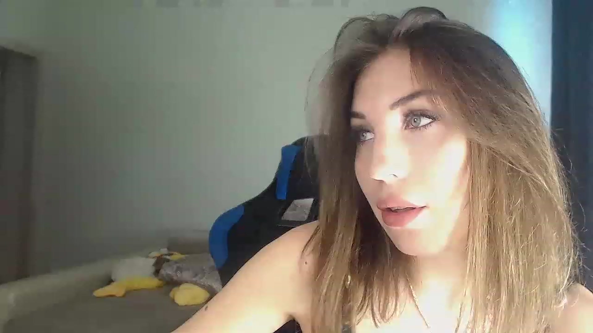 Gallery image thumbnail from Blaze_me's myfreecams stream on, 01/10/2023, 05:21 image 12 of 20