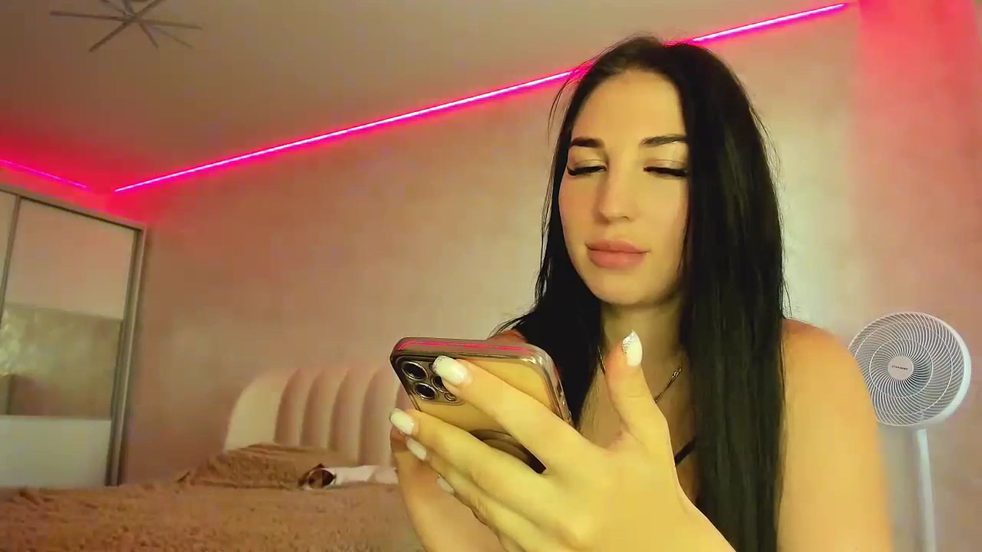 Gallery image thumbnail from Blaze_me's myfreecams stream on, 07/03/2023, 05:56 image 18 of 20