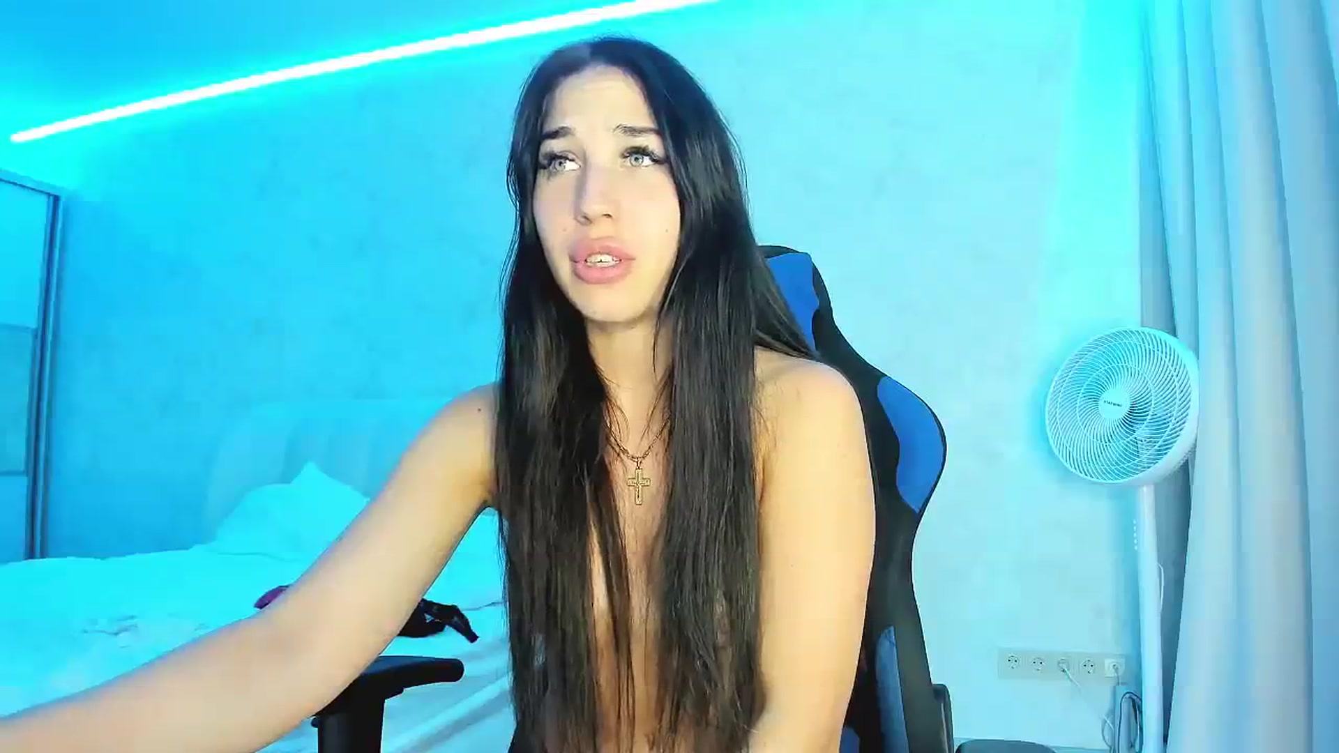Gallery image thumbnail from Blaze_me's myfreecams stream on, 08/12/2023, 08:19 image 19 of 20
