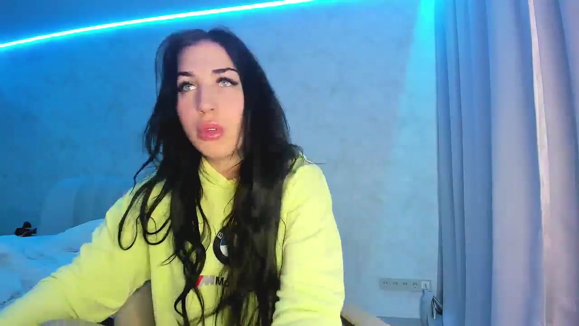 Gallery image thumbnail from Blaze_me's myfreecams stream on, 09/29/2023, 05:27 image 11 of 20