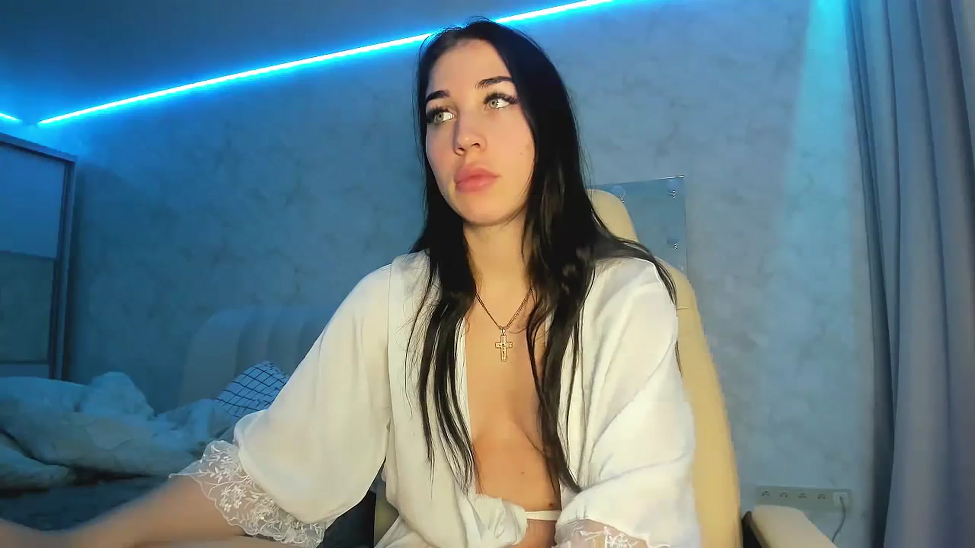 Gallery image thumbnail from Blaze_me's myfreecams stream on, 10/25/2023, 05:42 image 18 of 20