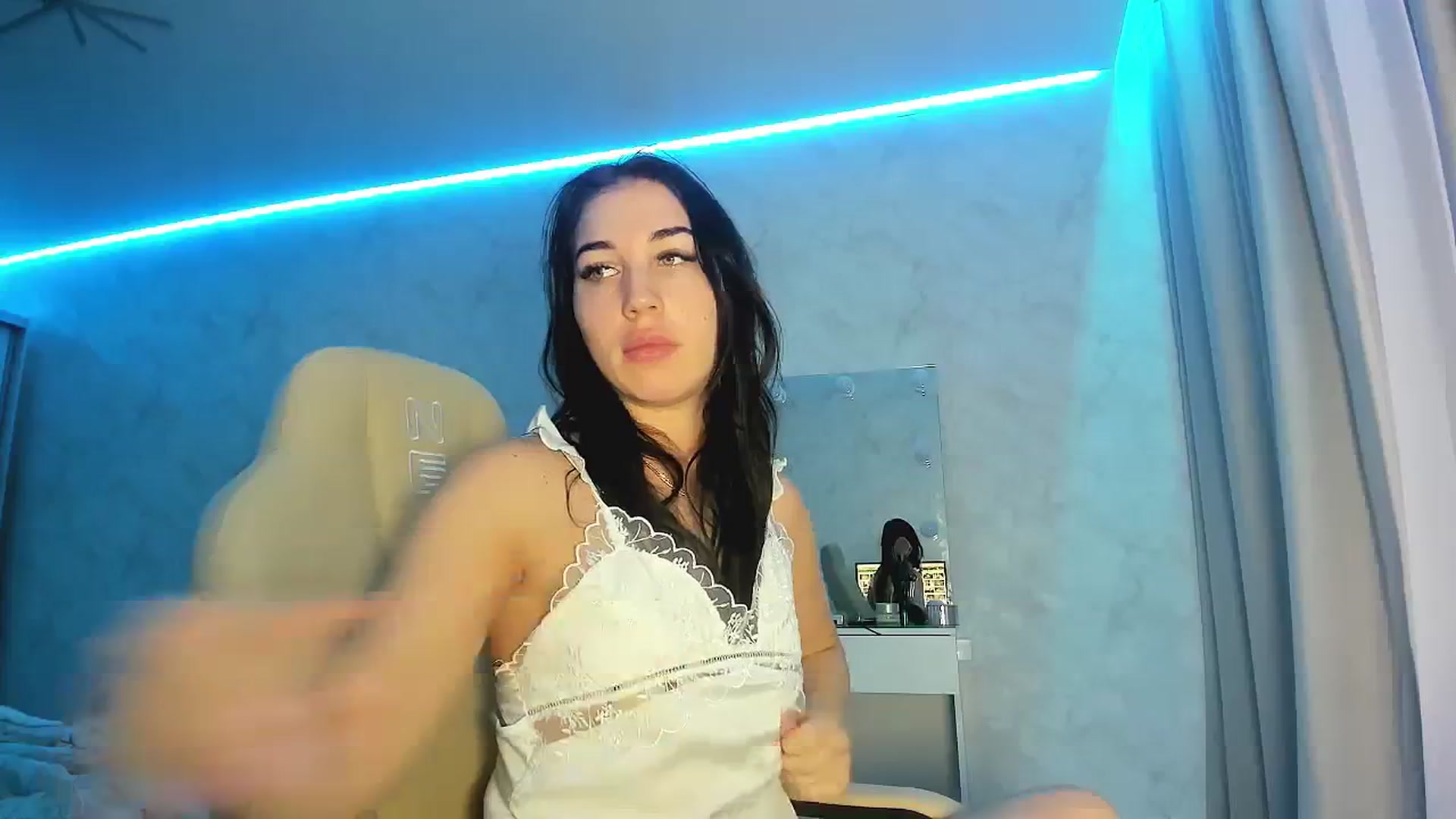 Gallery image thumbnail from Blaze_me's myfreecams stream on, 10/26/2023, 07:19 image 12 of 20