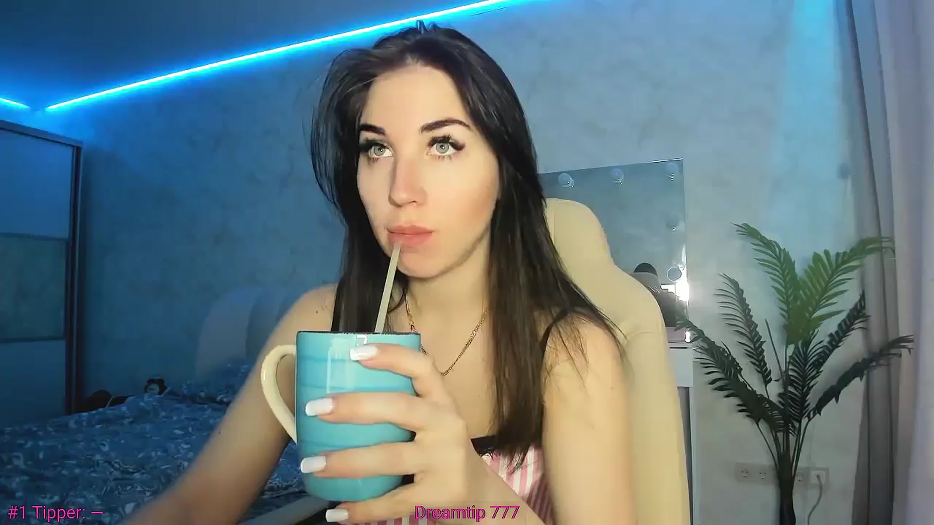 Gallery image thumbnail from Blaze_me's myfreecams stream on, 05/15/2024, 06:03 image 5 of 20