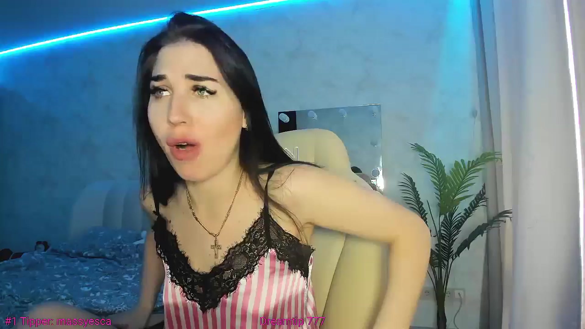 Gallery image thumbnail from Blaze_me's myfreecams stream on, 05/15/2024, 06:03 image 17 of 20