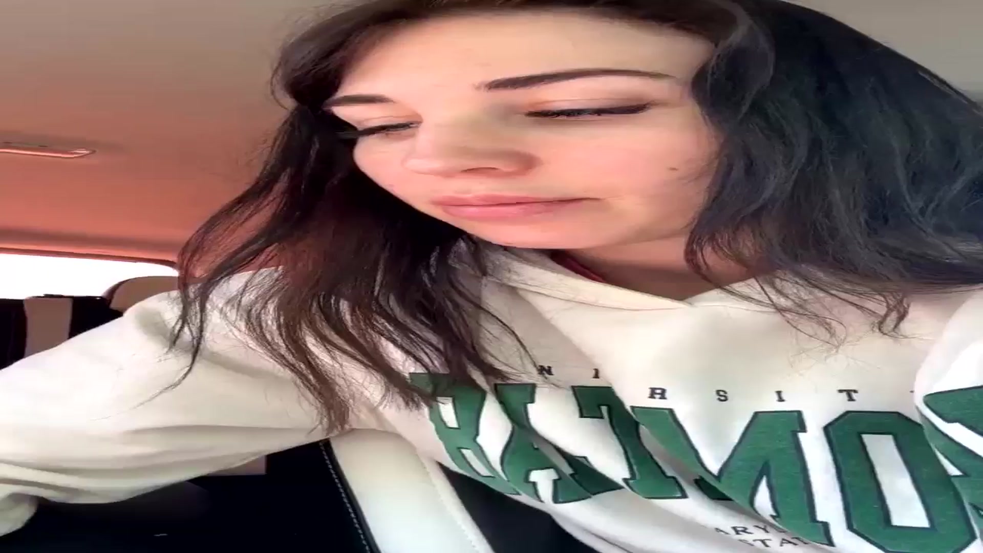 Gallery image thumbnail from Blaze_me's myfreecams stream on, 06/01/2024, 05:38 image 10 of 20
