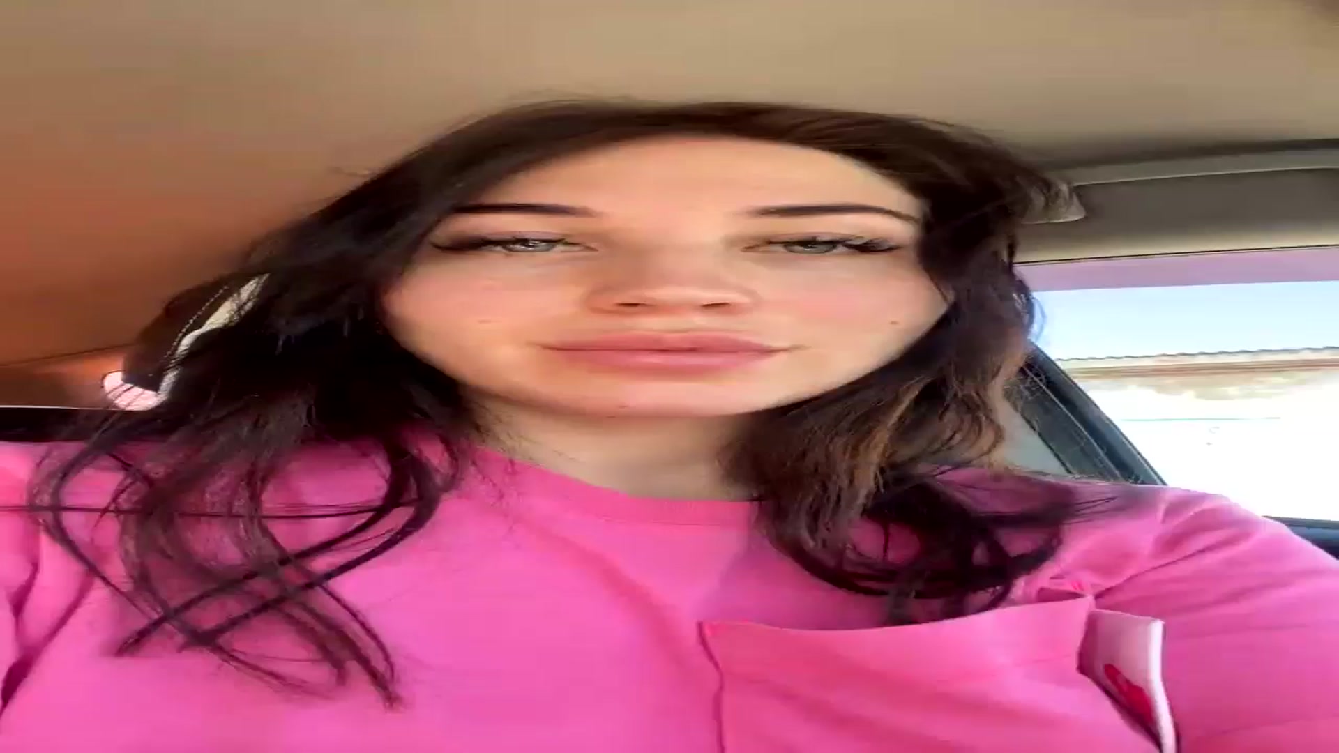 Gallery image thumbnail from Blaze_me's myfreecams stream on, 06/01/2024, 06:23 image 20 of 20