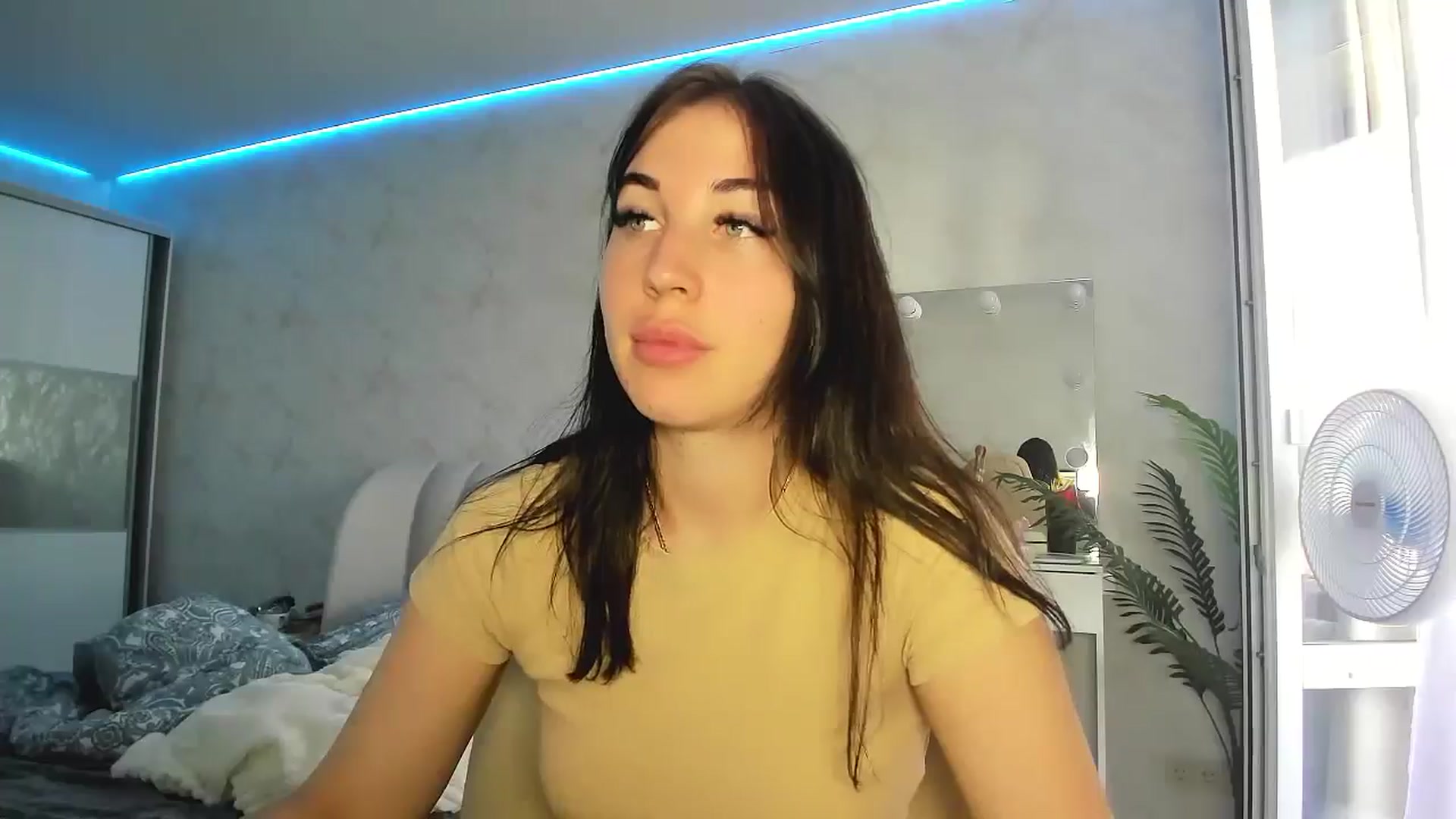 Gallery image thumbnail from Blaze_me's myfreecams stream on, 07/03/2024, 04:48 image 4 of 20