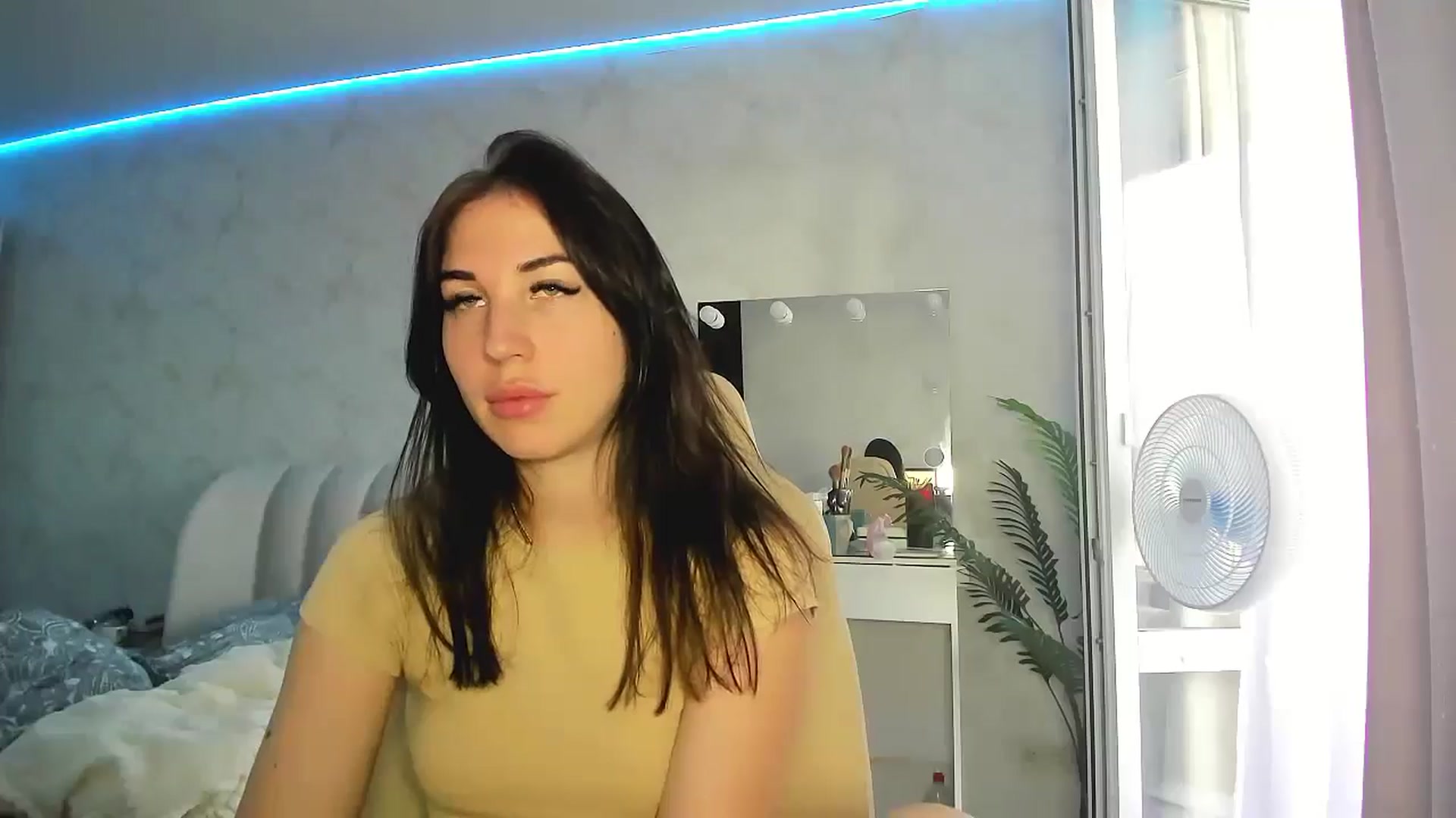 Gallery image thumbnail from Blaze_me's myfreecams stream on, 07/03/2024, 04:48 image 15 of 20