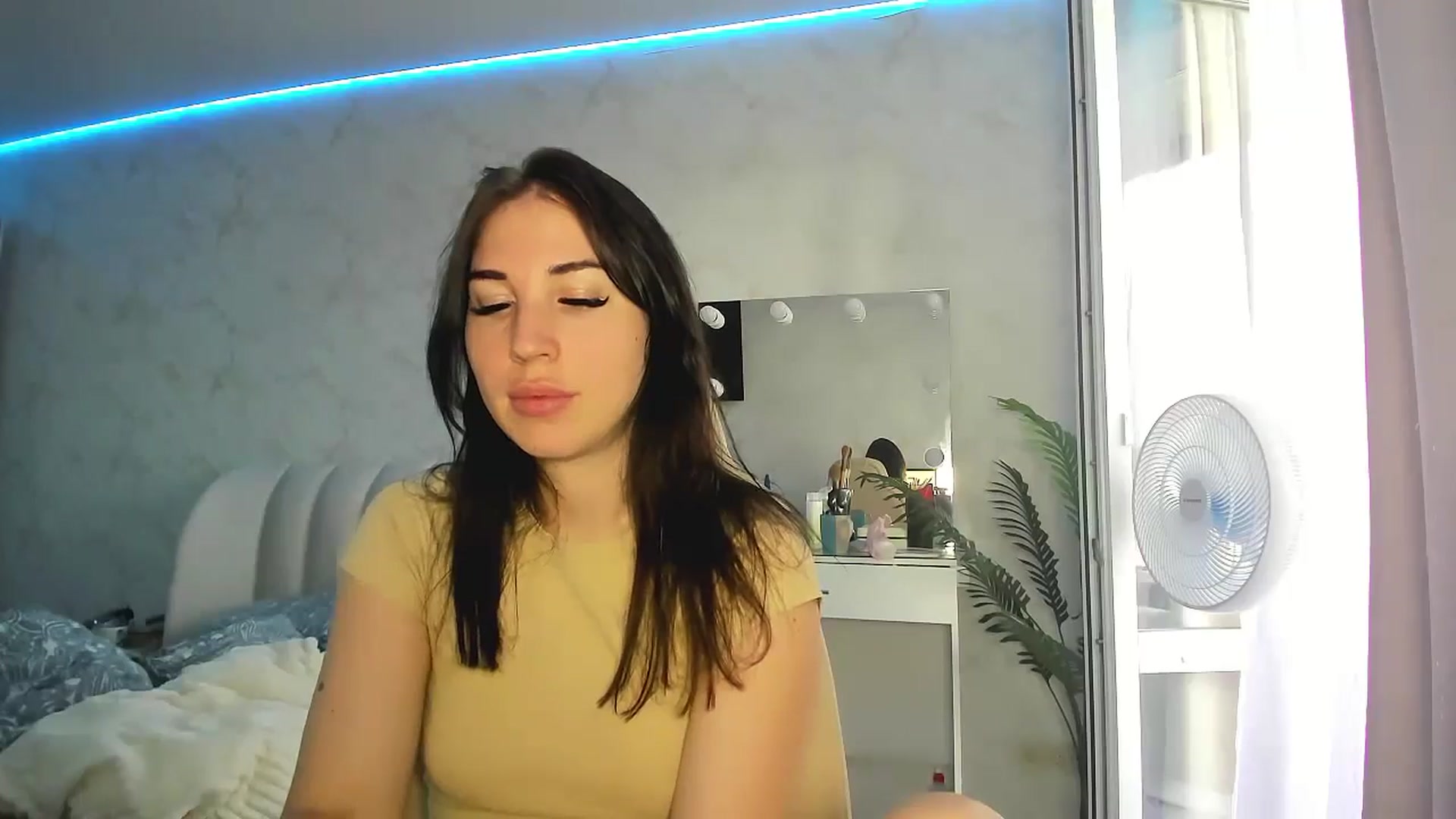 Gallery image thumbnail from Blaze_me's myfreecams stream on, 07/03/2024, 04:48 image 17 of 20