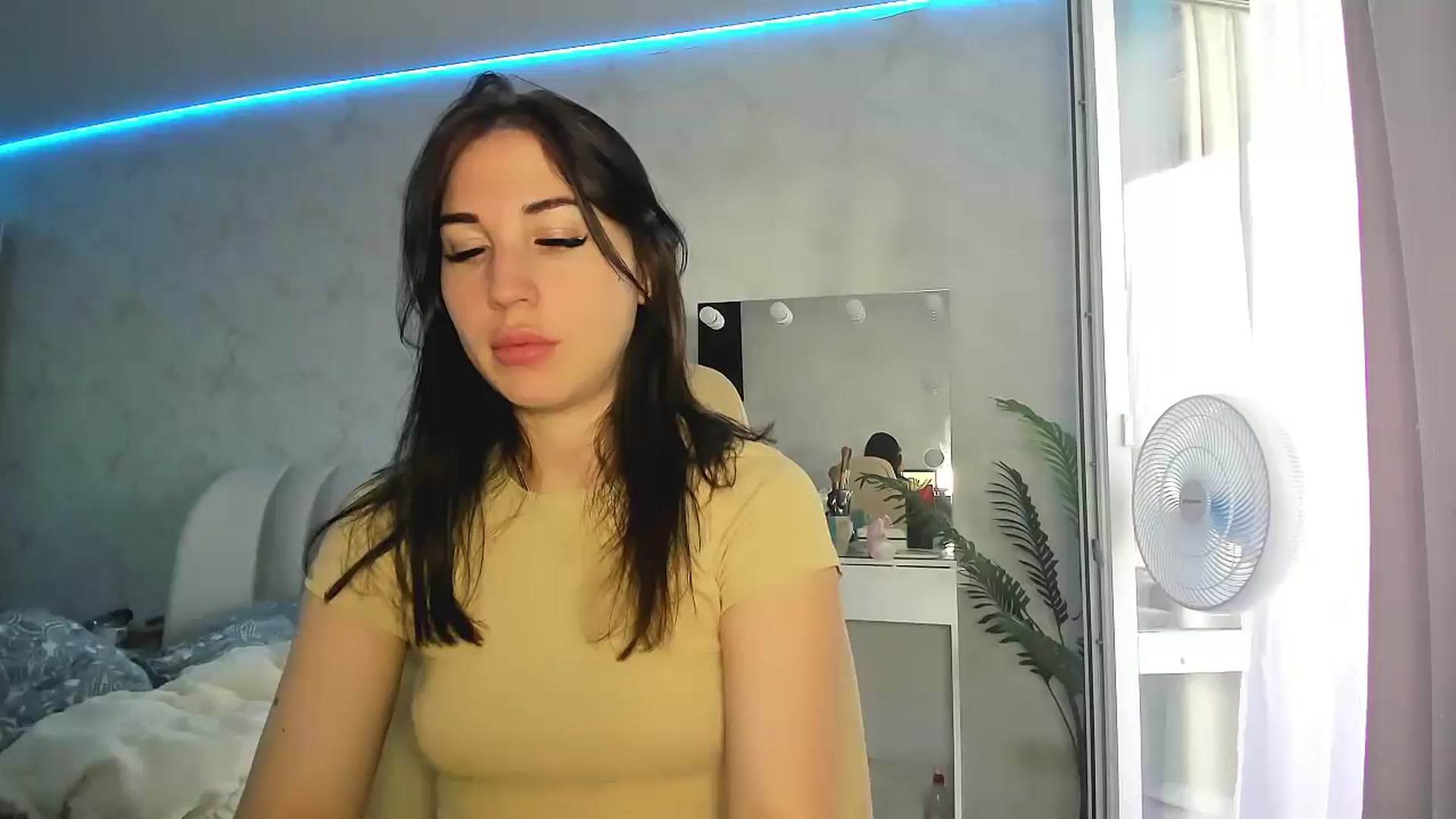 Gallery image thumbnail from Blaze_me's myfreecams stream on, 07/03/2024, 04:48 image 13 of 20