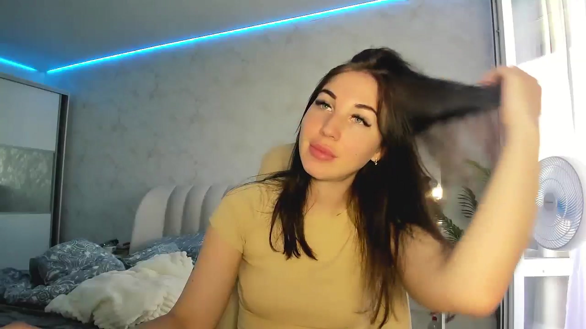 Gallery image thumbnail from Blaze_me's myfreecams stream on, 07/03/2024, 04:48 image 7 of 20