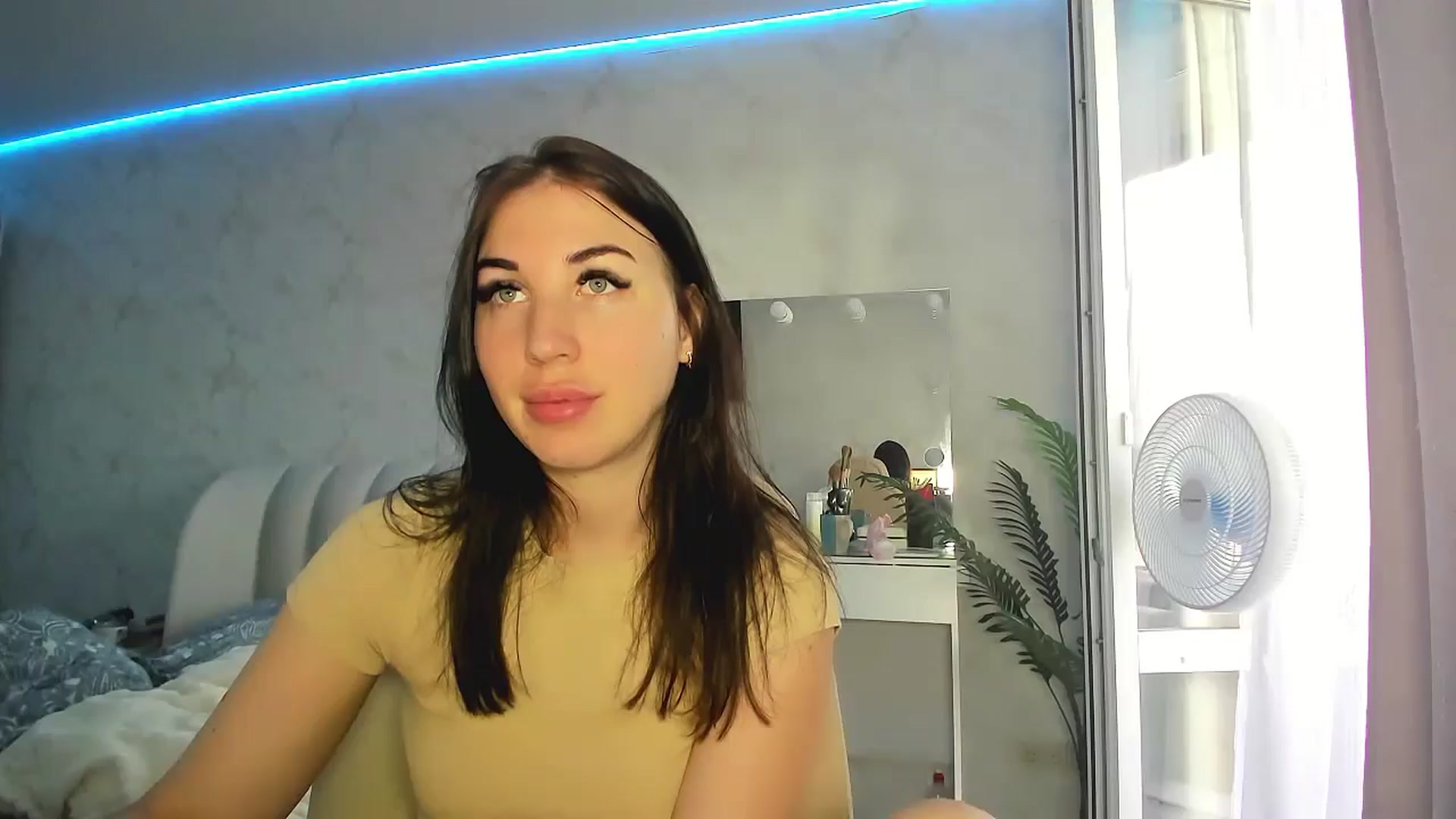 Gallery image thumbnail from Blaze_me's myfreecams stream on, 07/03/2024, 04:48 image 20 of 20