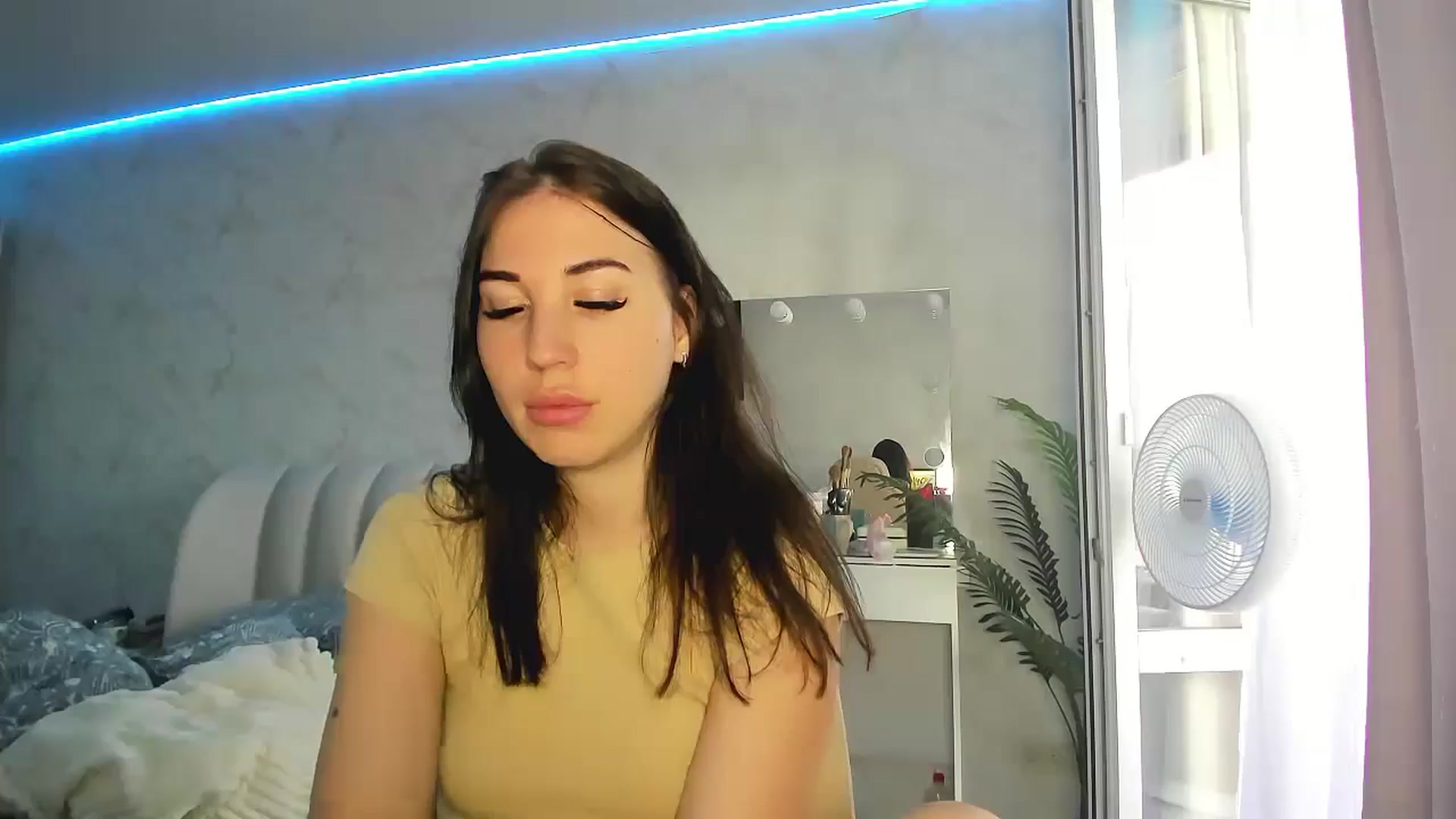 Gallery image thumbnail from Blaze_me's myfreecams stream on, 07/03/2024, 04:48 image 19 of 20
