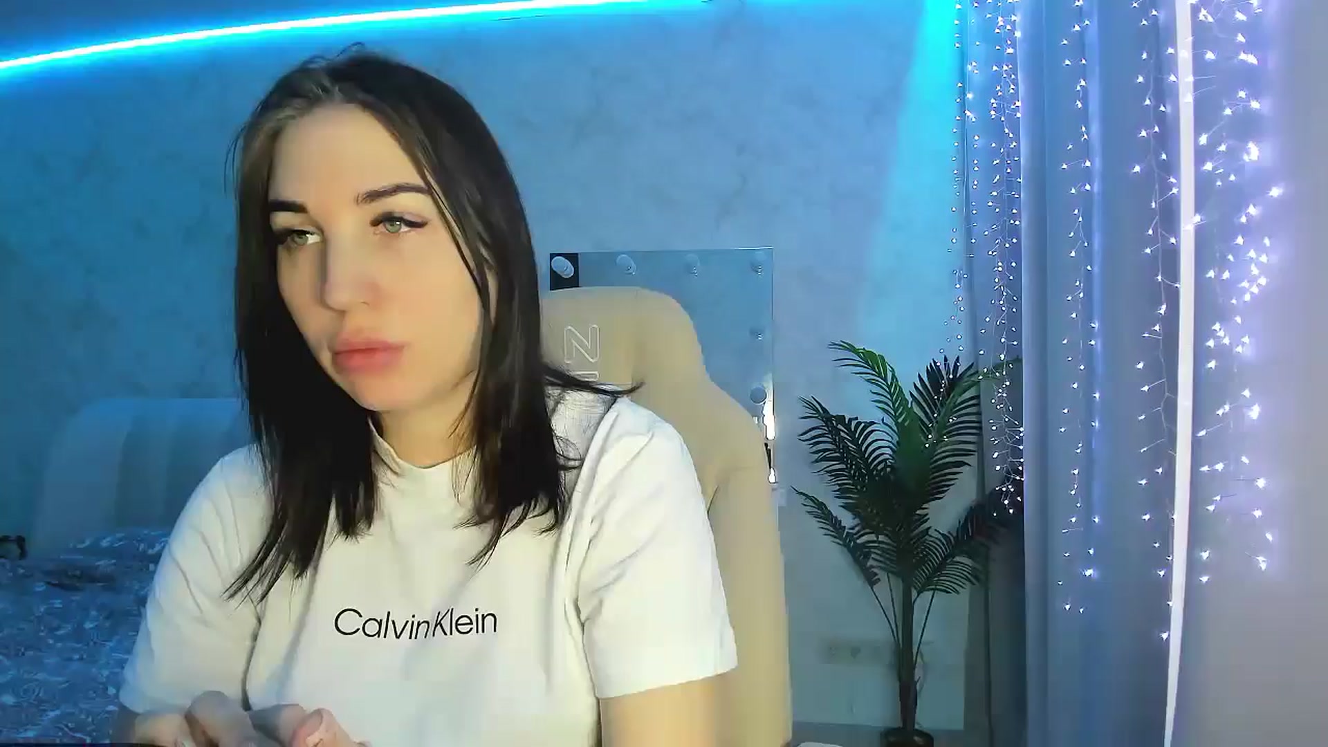 Gallery image thumbnail from Blaze_me's myfreecams stream on, 11/10/2024, 04:59 image 1 of 20