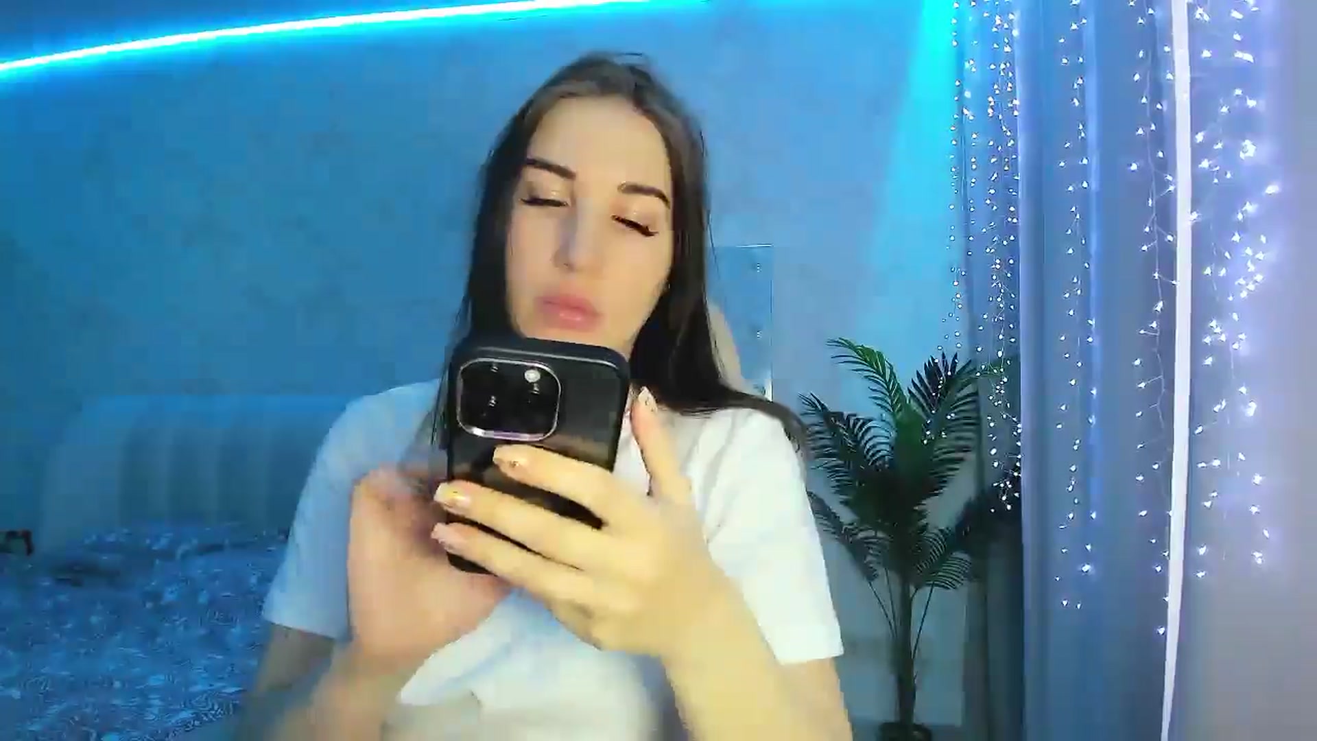 Gallery image thumbnail from Blaze_me's myfreecams stream on, 11/10/2024, 04:59 image 10 of 20