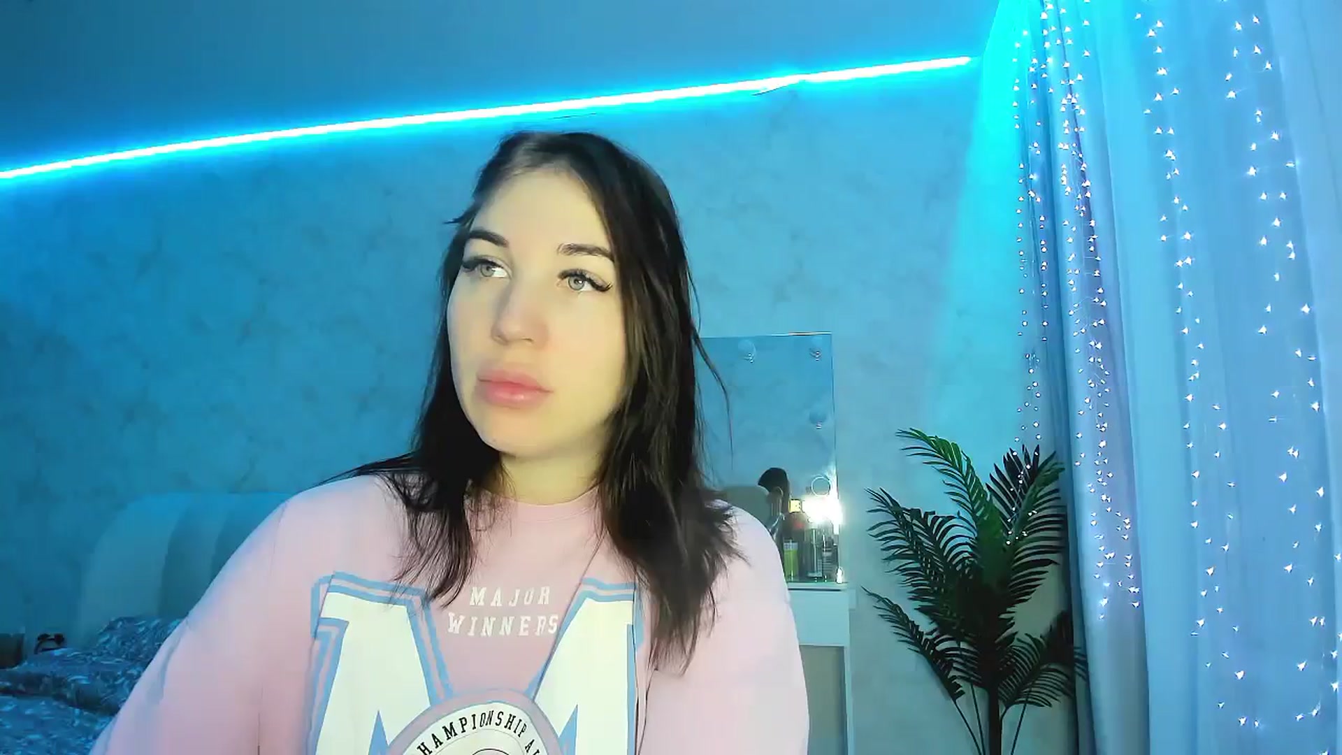 Gallery image thumbnail from Blaze_me's myfreecams stream on, 11/12/2024, 02:39 image 2 of 20