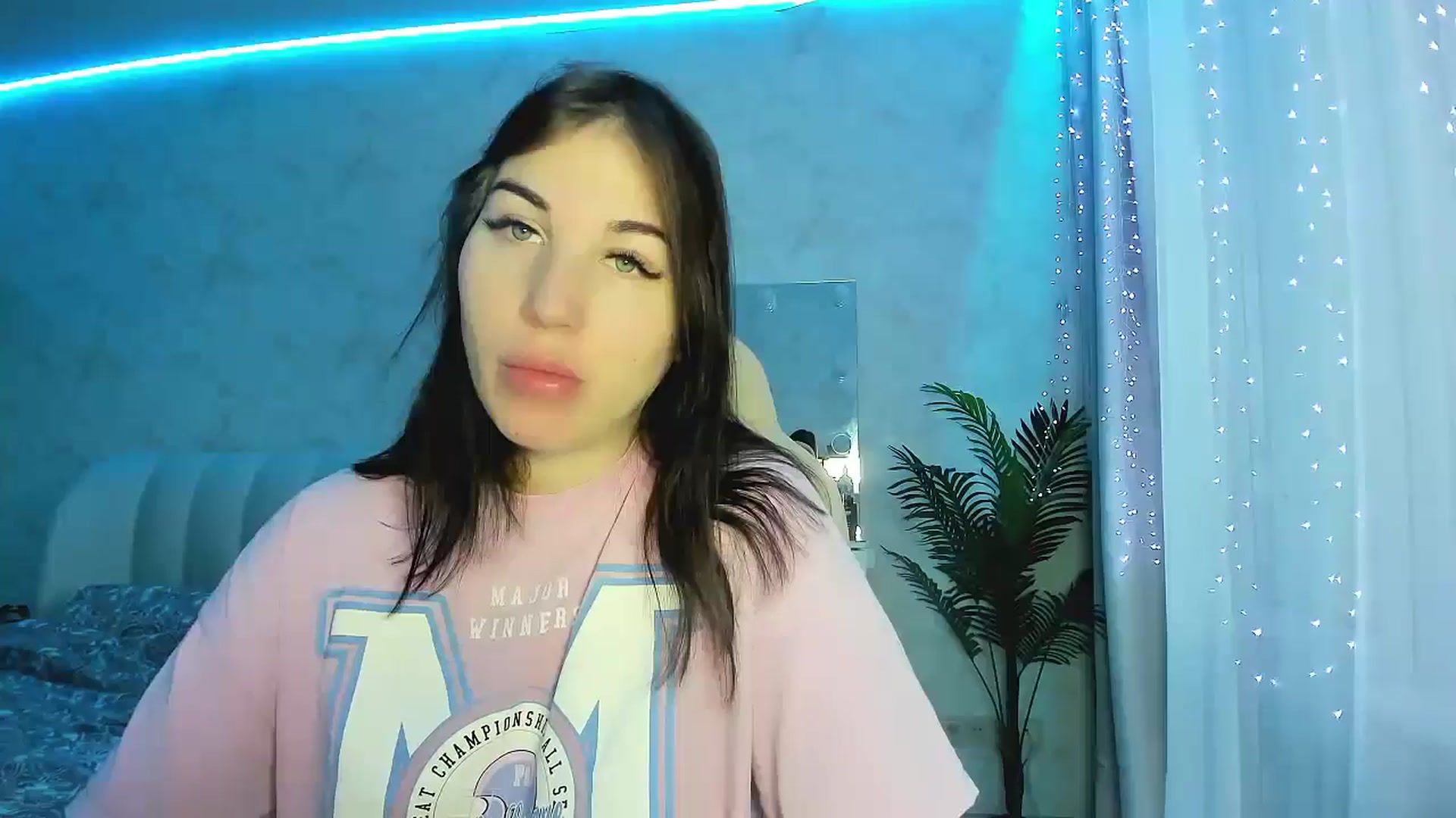 Gallery image thumbnail from Blaze_me's myfreecams stream on, 11/12/2024, 02:39 image 19 of 20