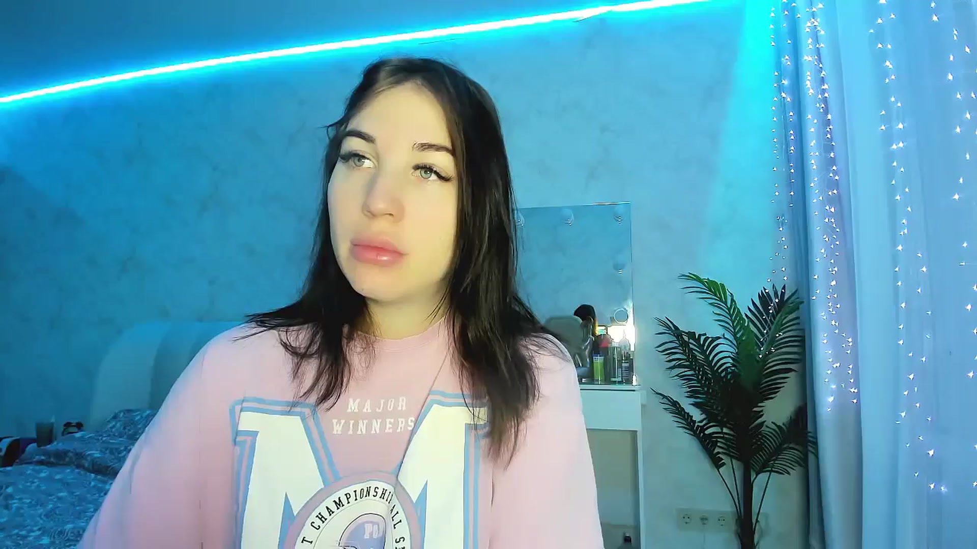 Gallery image thumbnail from Blaze_me's myfreecams stream on, 11/12/2024, 02:39 image 6 of 20