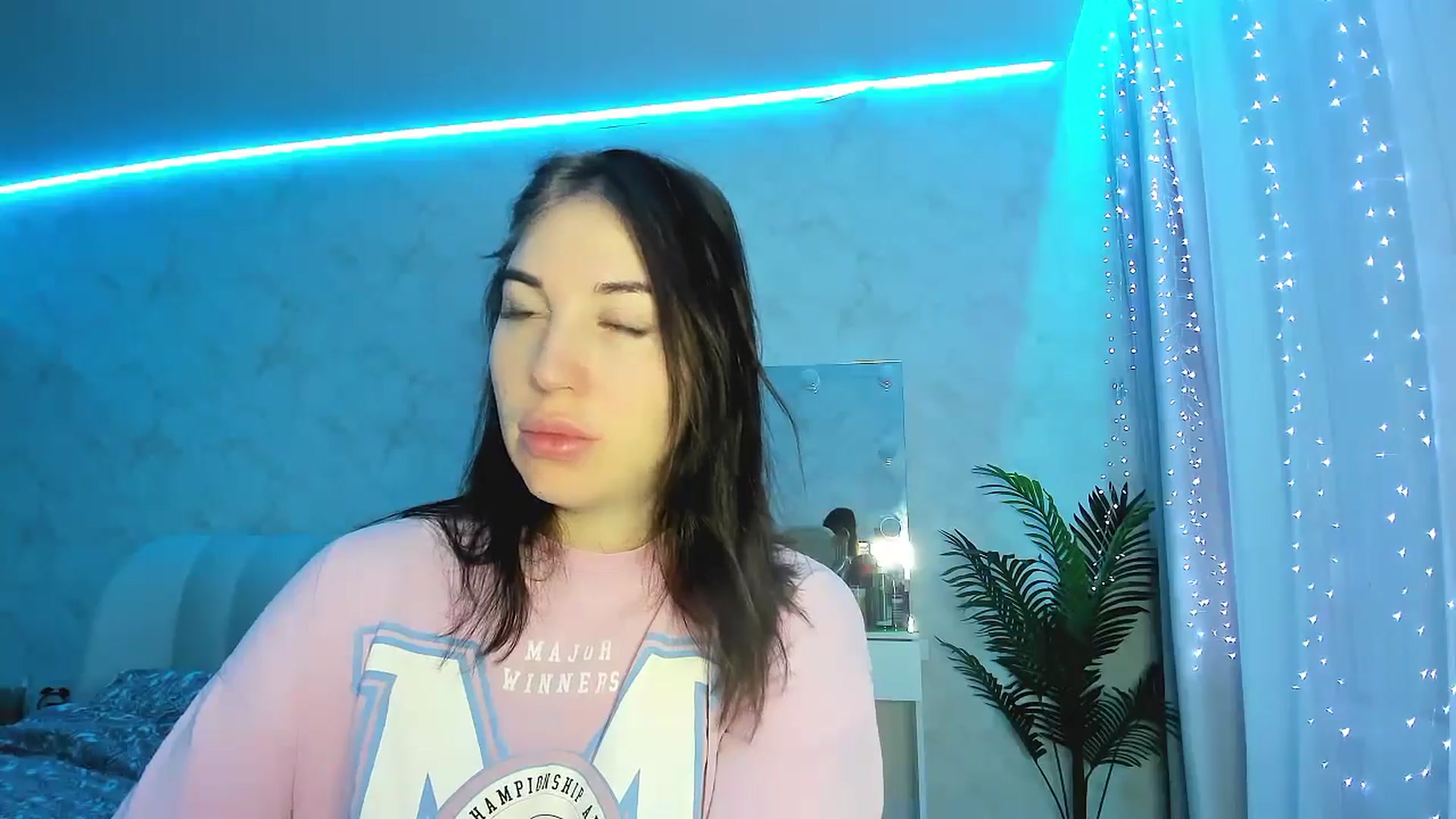 Gallery image thumbnail from Blaze_me's myfreecams stream on, 11/12/2024, 02:39 image 3 of 20