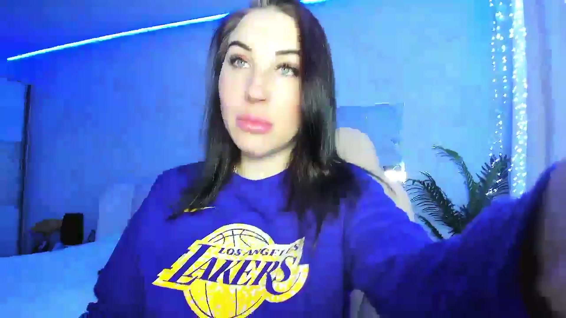 Gallery image thumbnail from Blaze_me's myfreecams stream on, 11/27/2024, 06:10 image 18 of 20