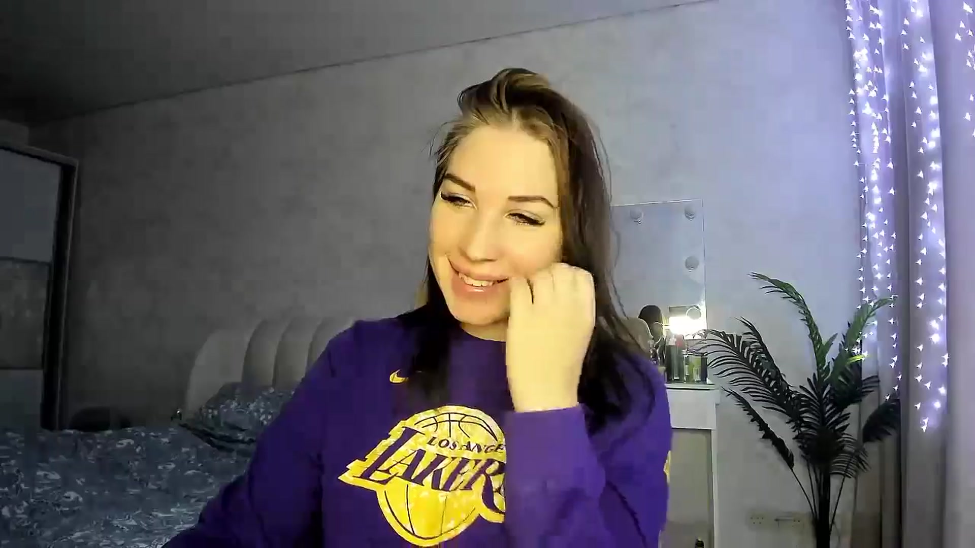 Gallery image thumbnail from Blaze_me's myfreecams stream on, 12/15/2024, 03:18 image 13 of 20