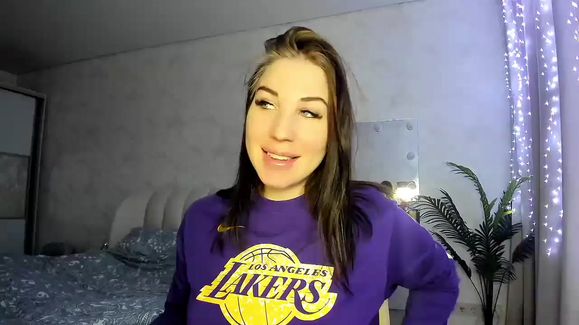 Gallery image thumbnail from Blaze_me's myfreecams stream on, 12/15/2024, 03:18 image 15 of 20